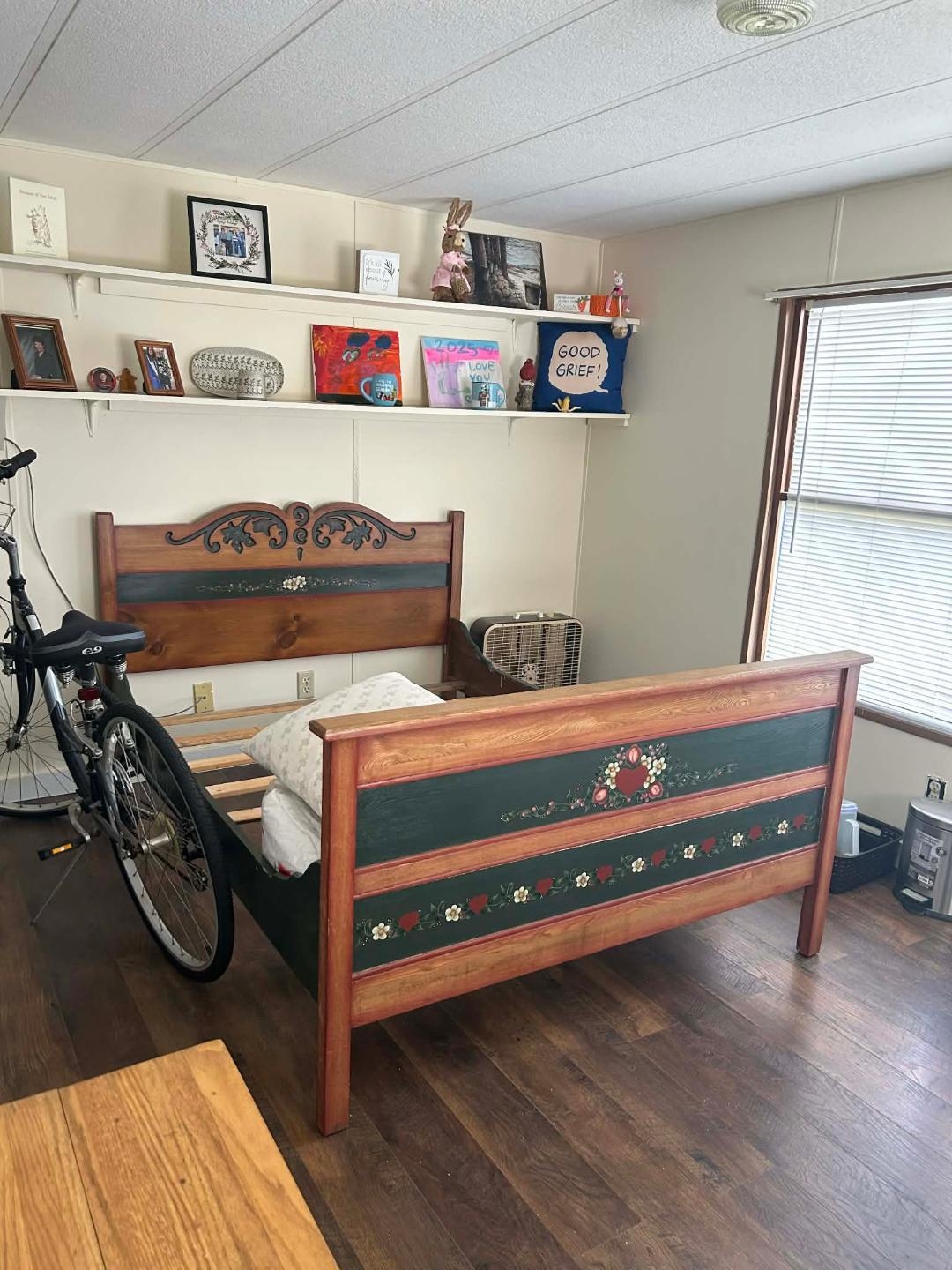 main property photo 30