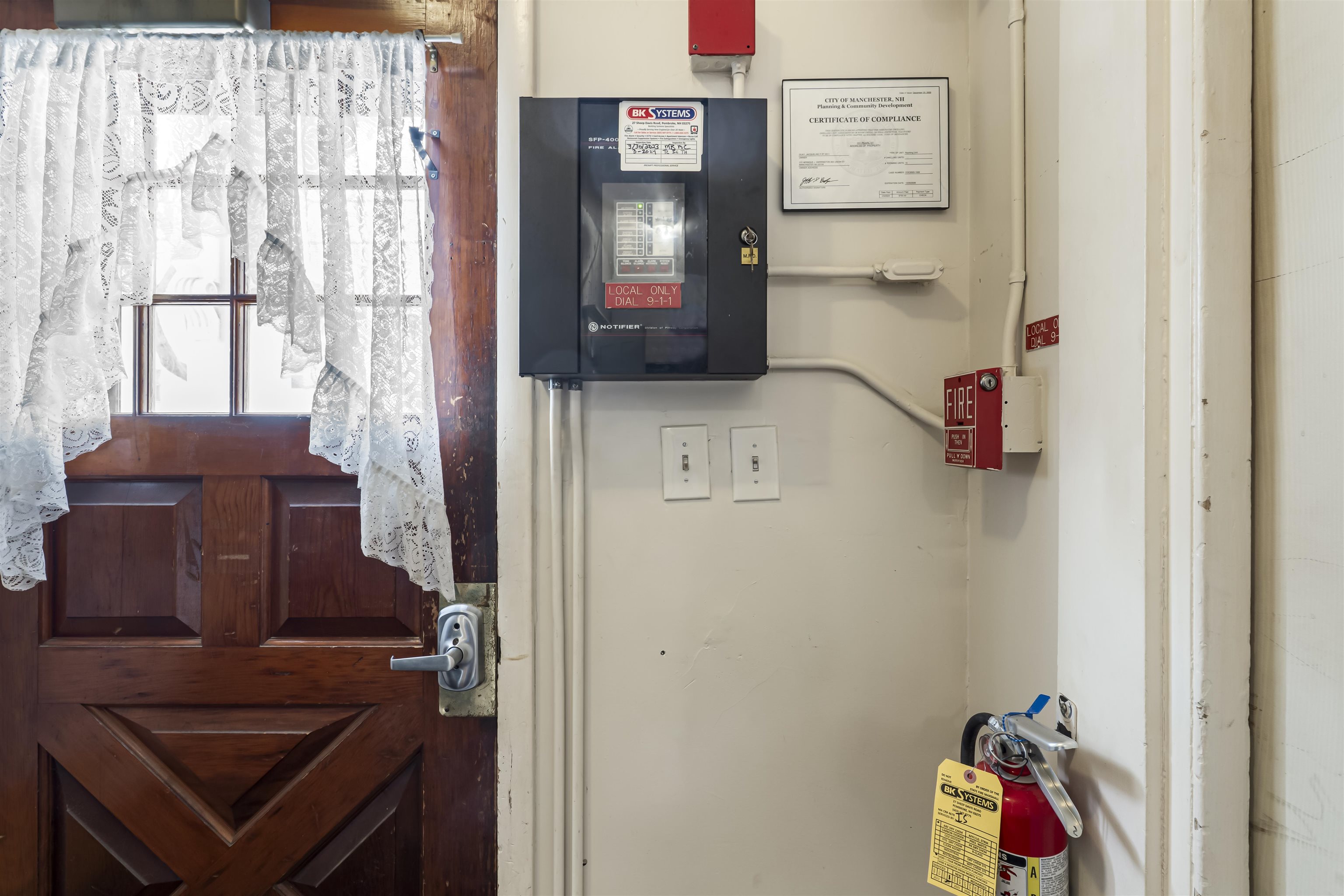 main property photo 27