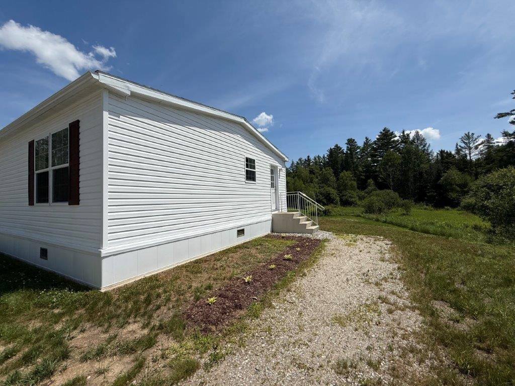 main property photo 45