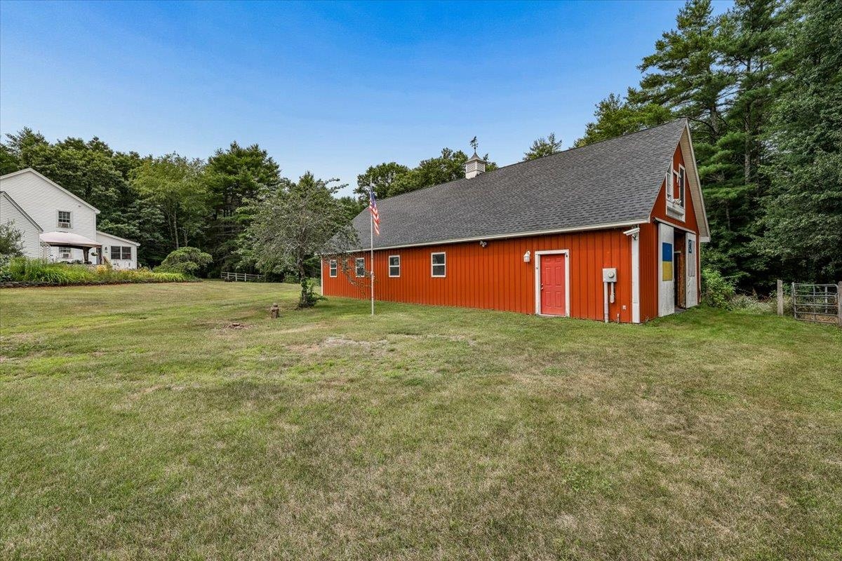 main property photo 49