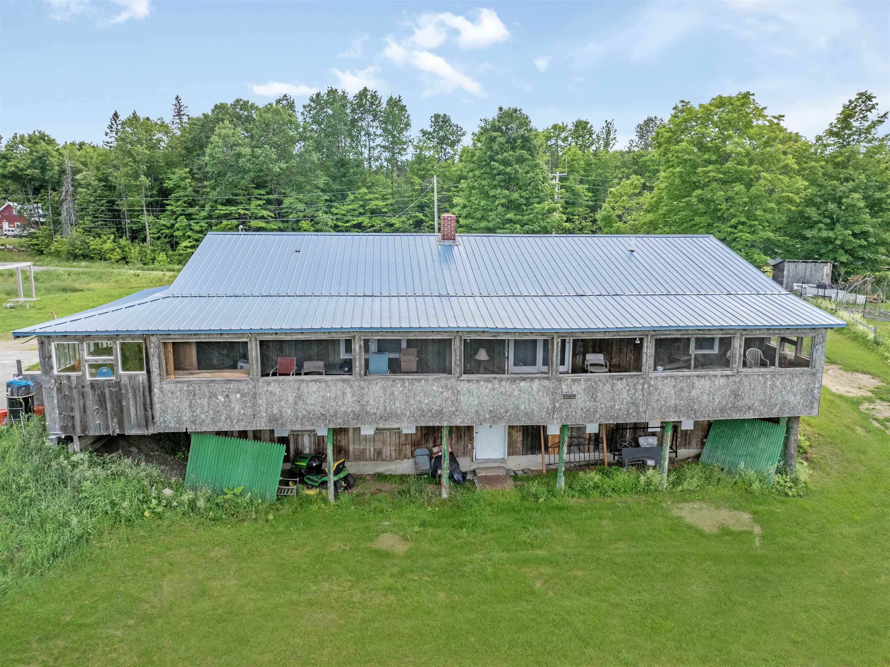 main property photo 36