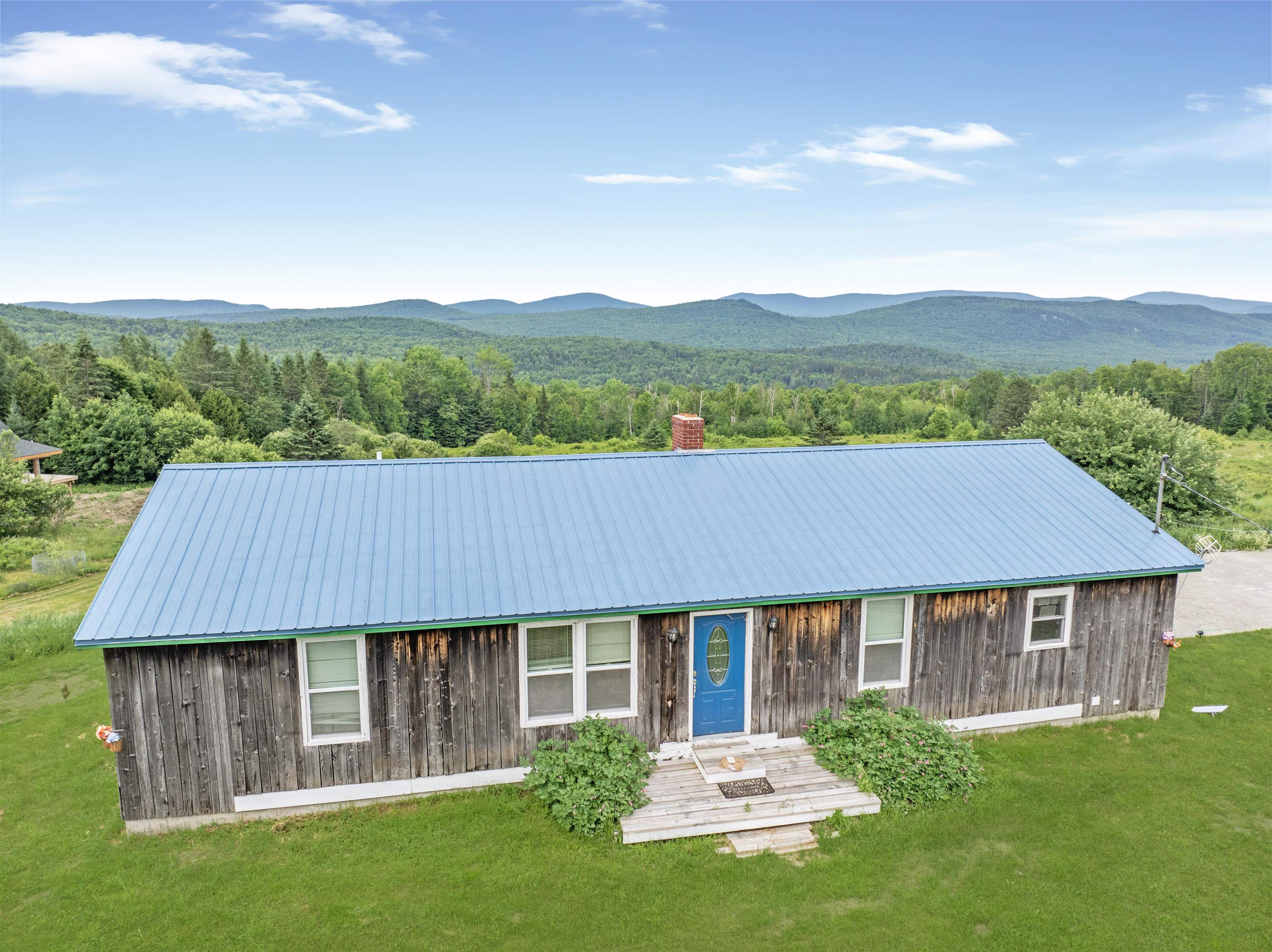 main property photo 41