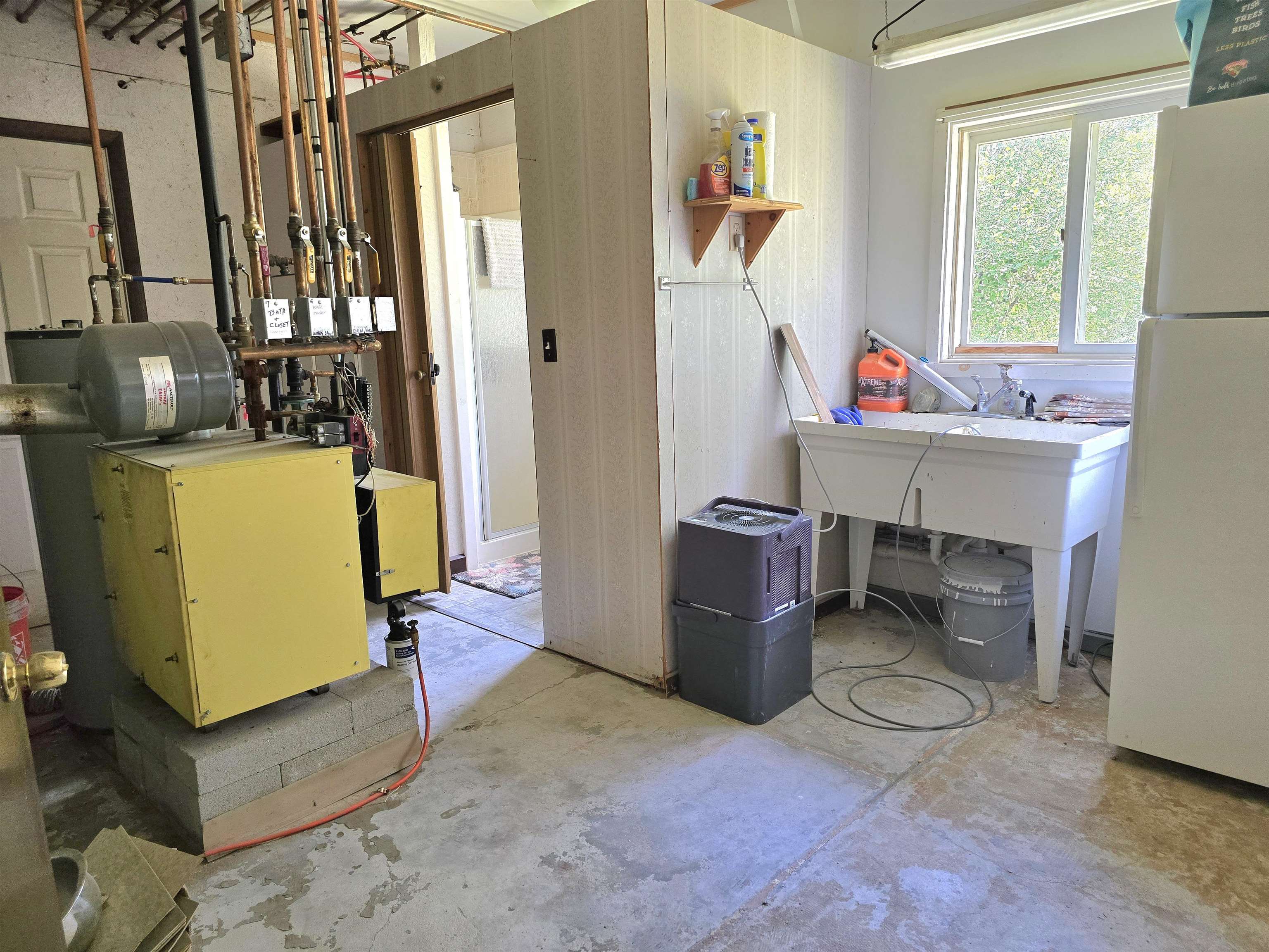 main property photo 36