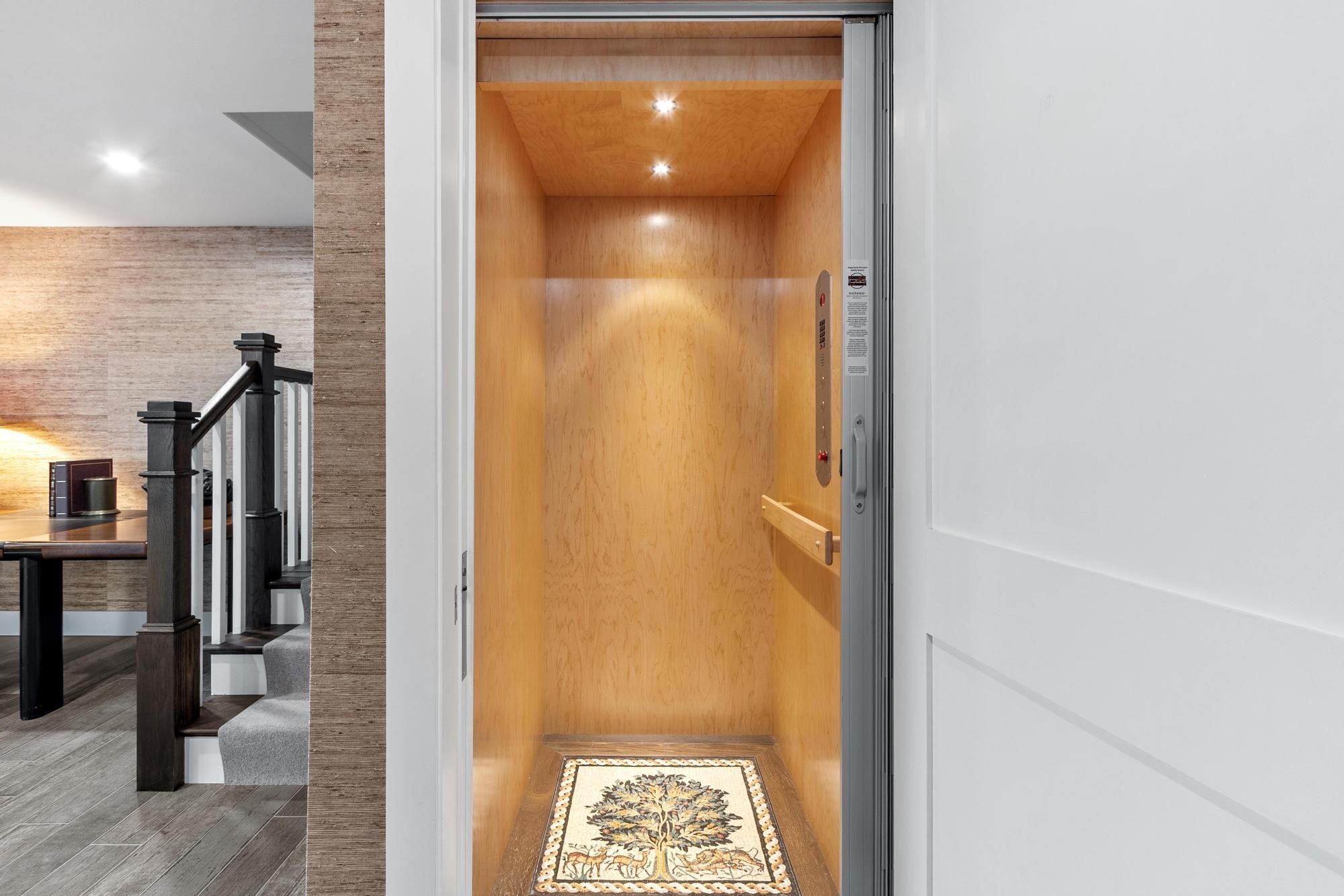 main property photo 29
