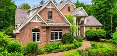 image of property with 4 Bed | 5 Bath | 5,911 Sqft