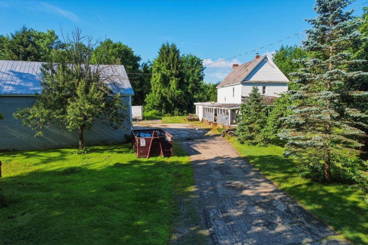main property photo 7
