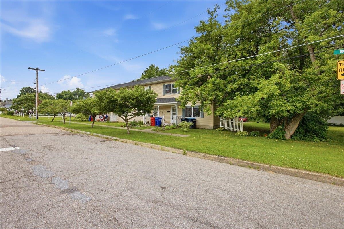 main property photo 44