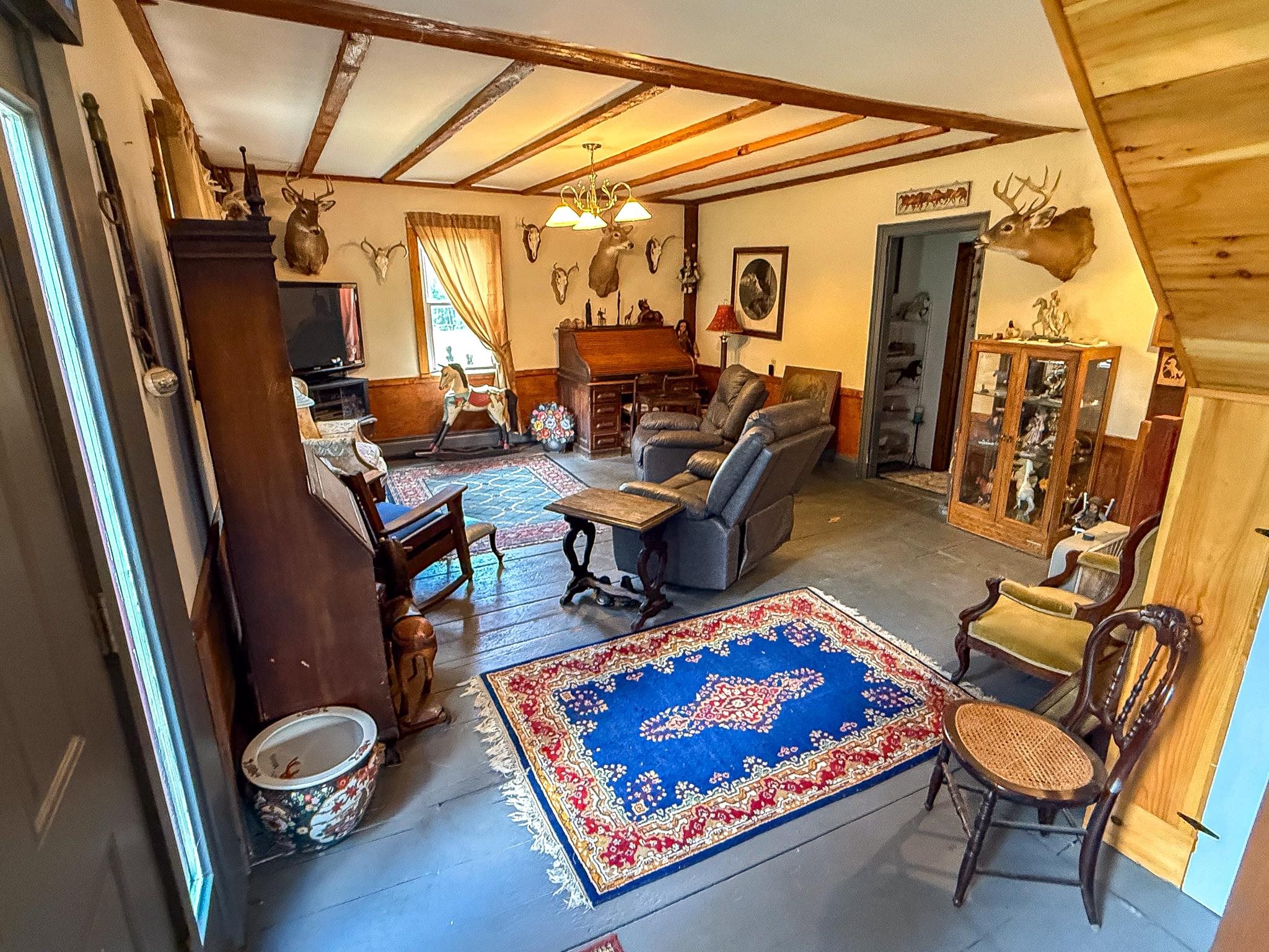 main property photo 19