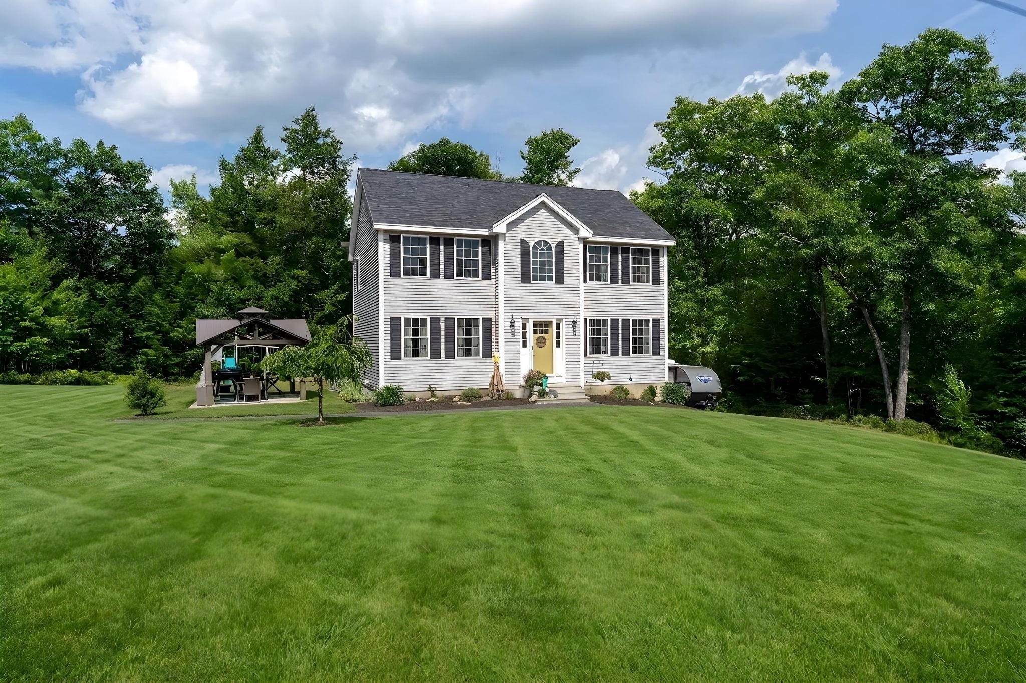 main property photo 42