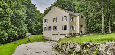 image of property with 4 Bed | 4 Bath | 3,218 Sqft