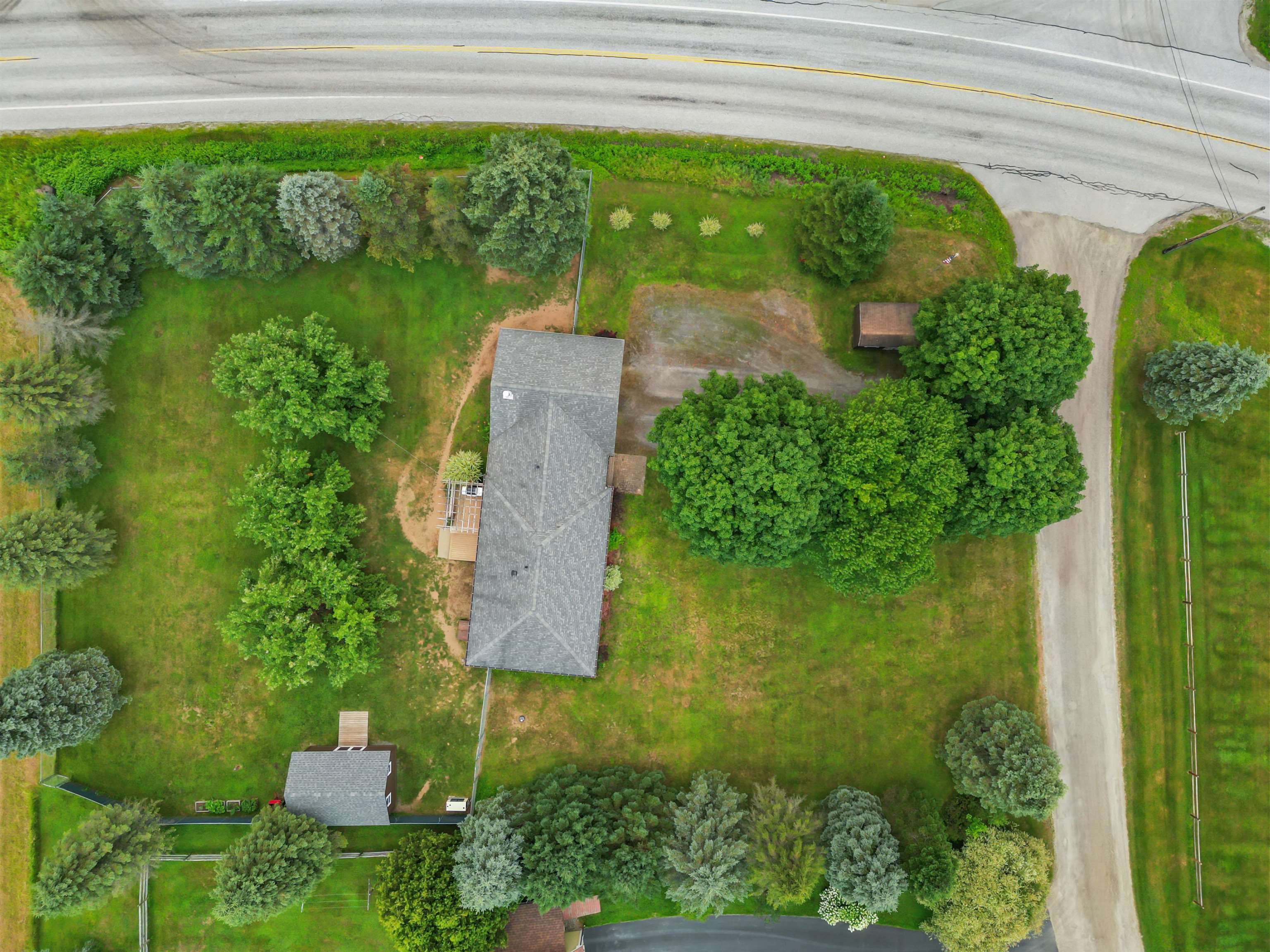 main property photo 47