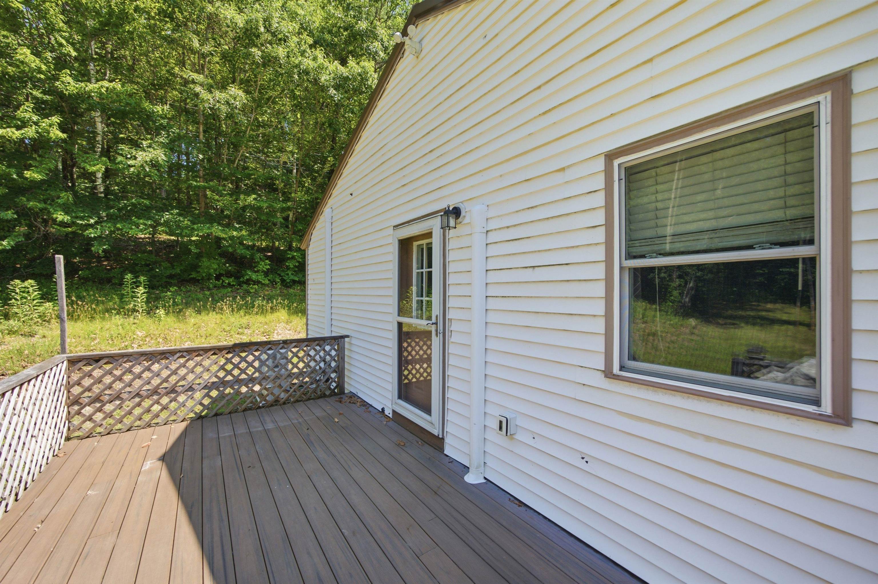 main property photo 54