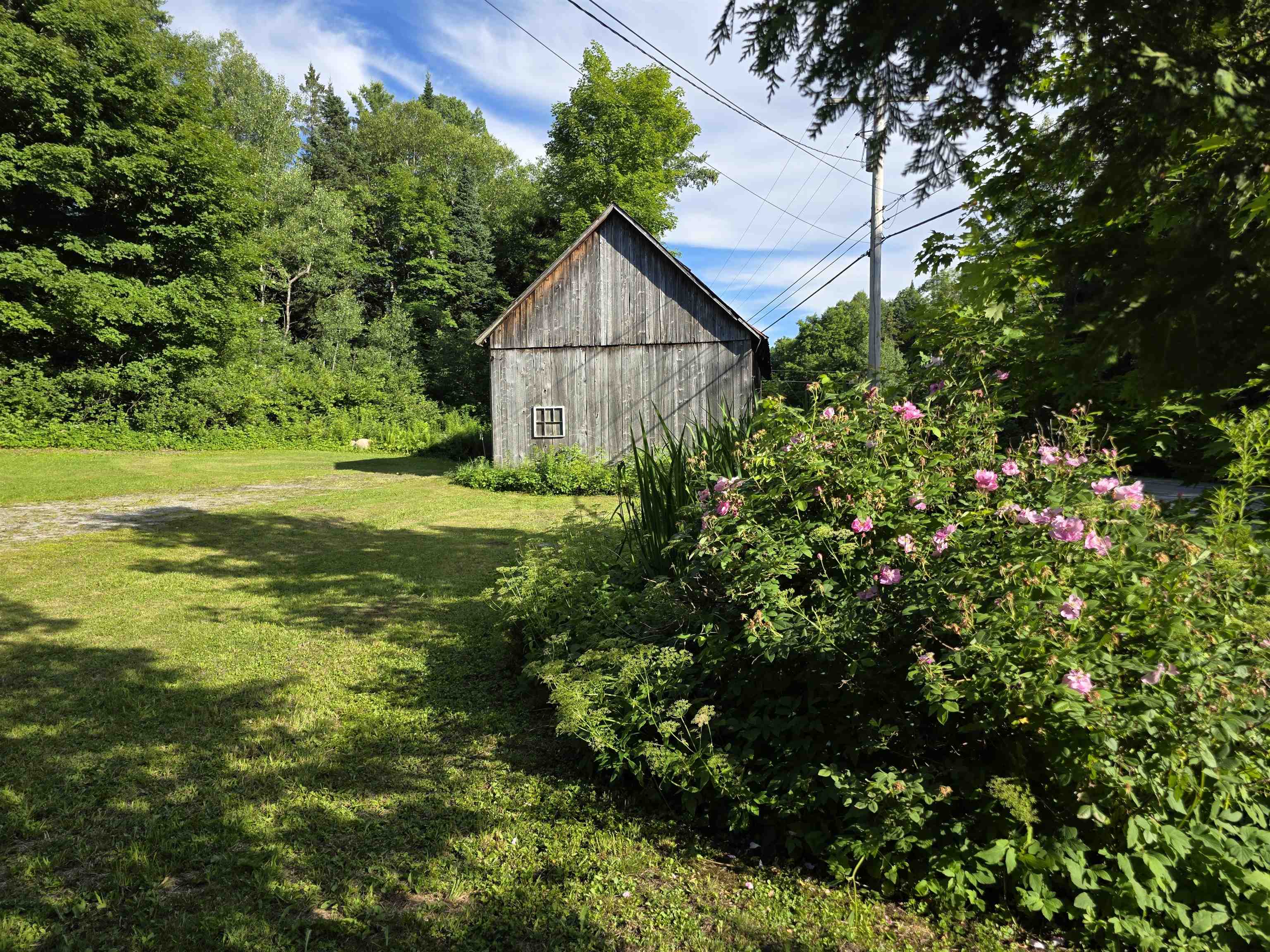 main property photo 48