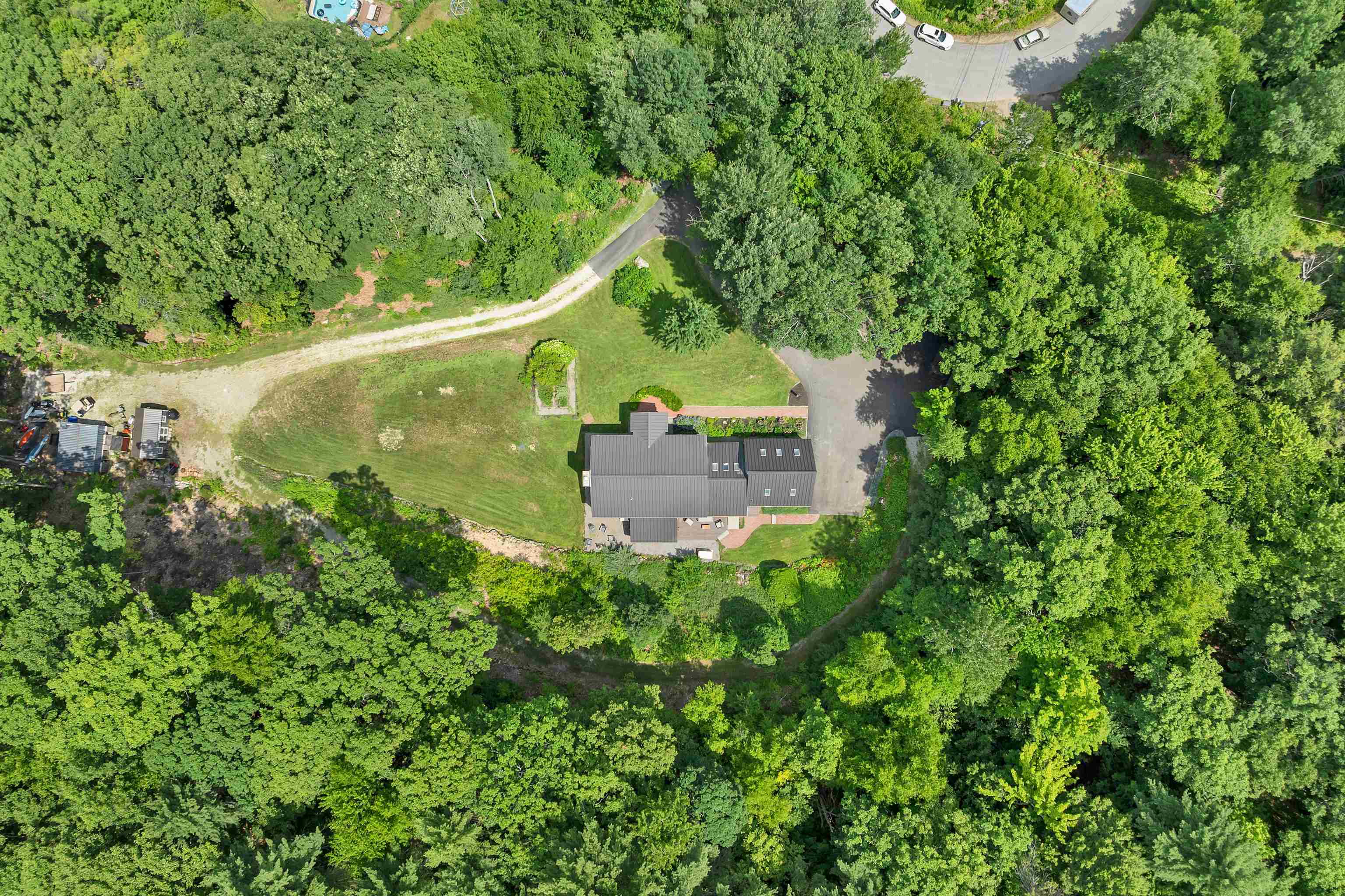 main property photo 47