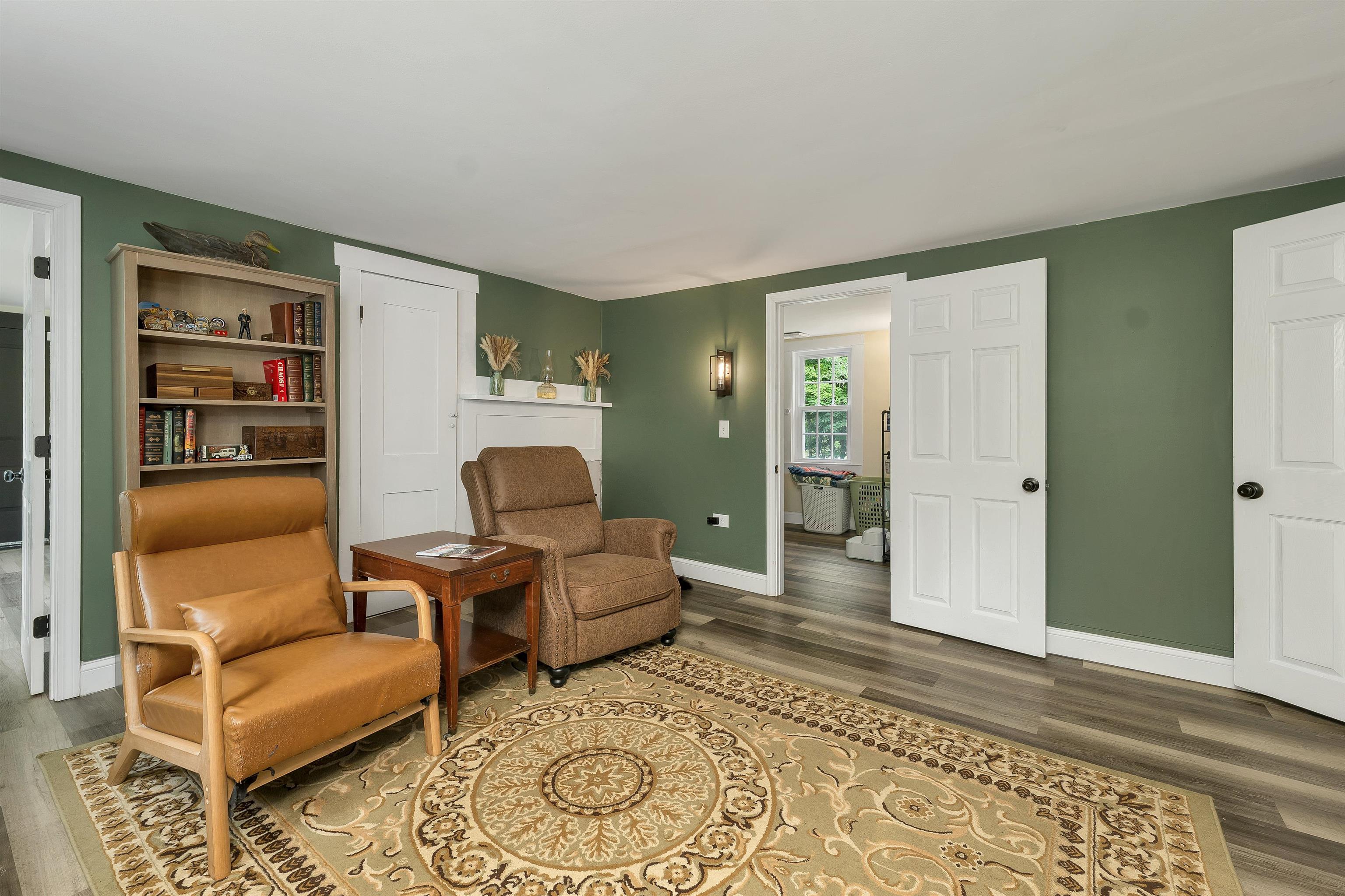 main property photo 20