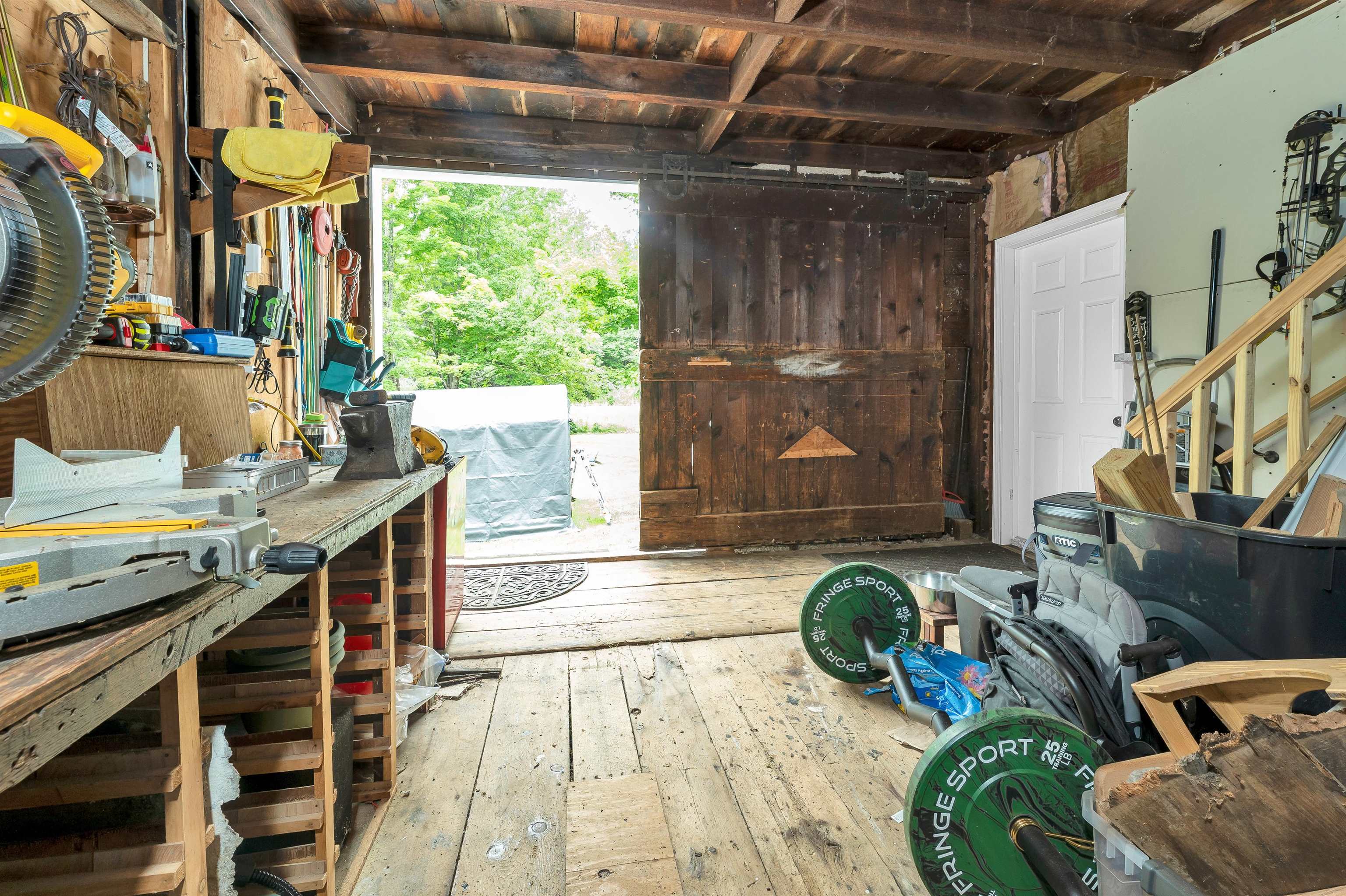 main property photo 47