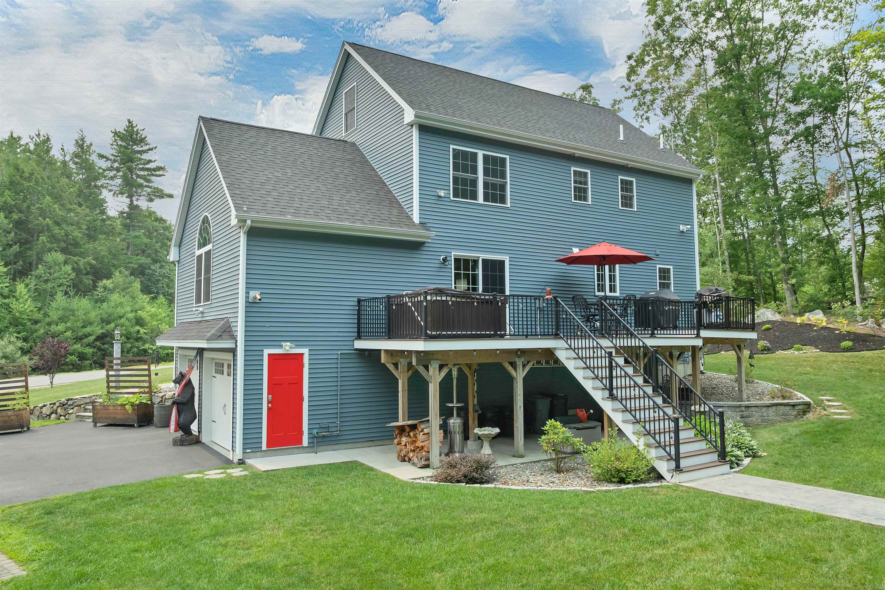 main property photo 8