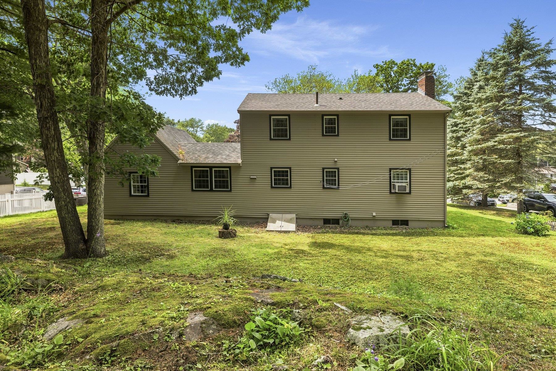 main property photo 32