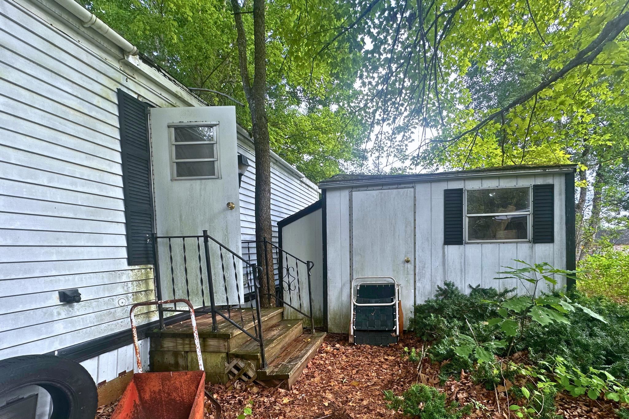 main property photo 22