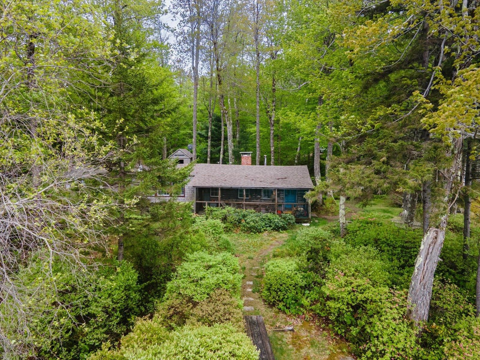 main property photo 34