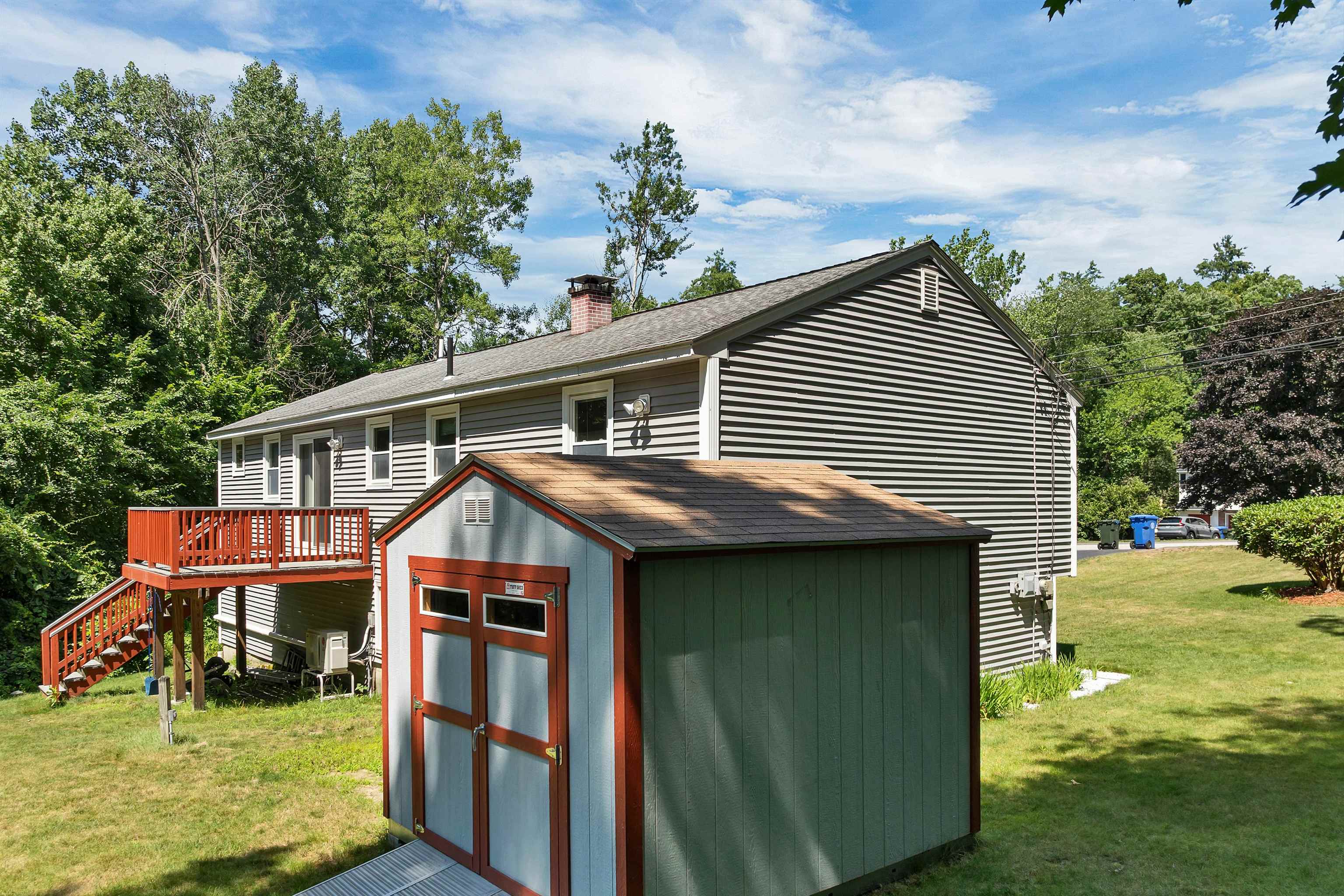 main property photo 15