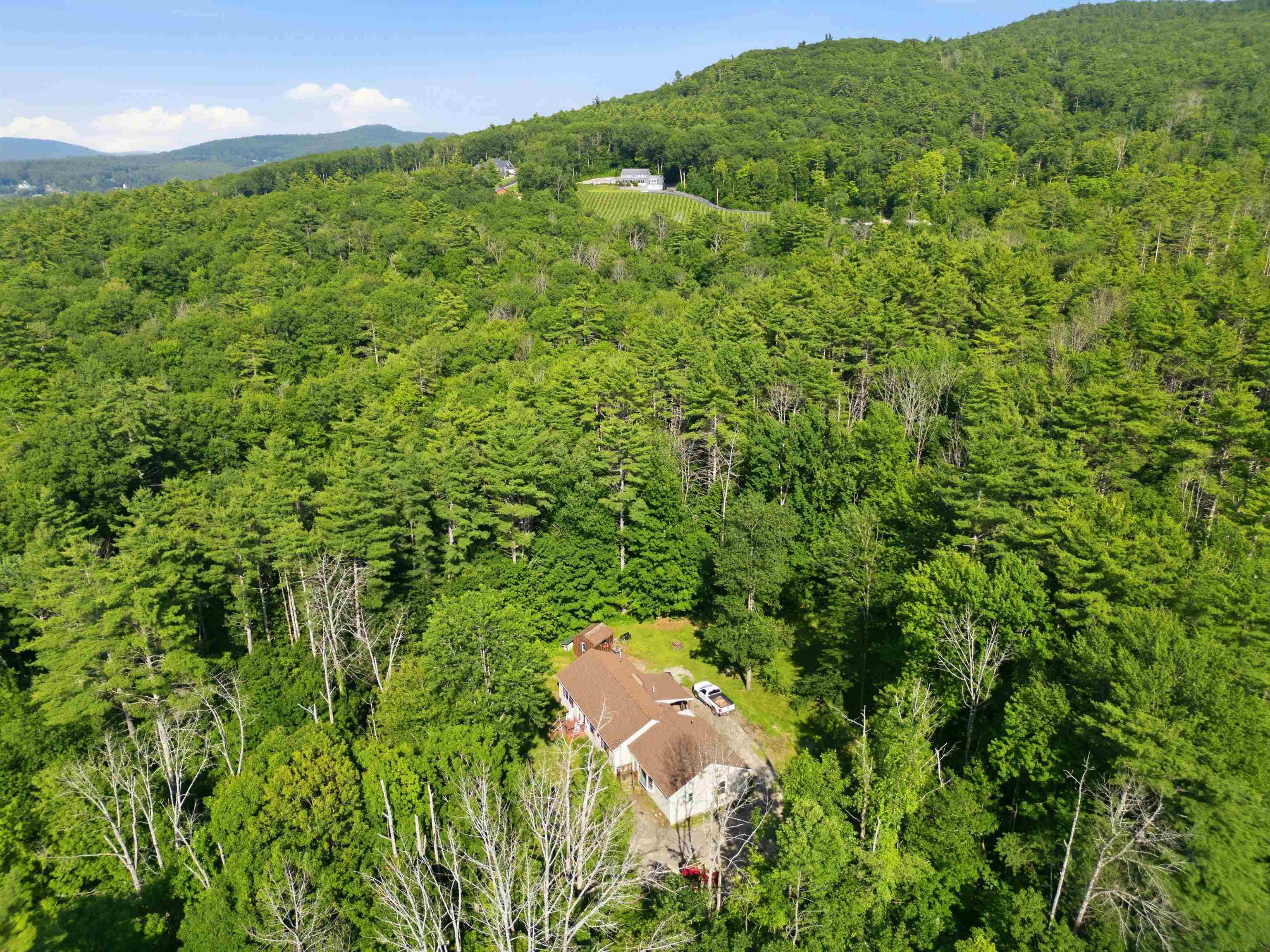 main property photo 50