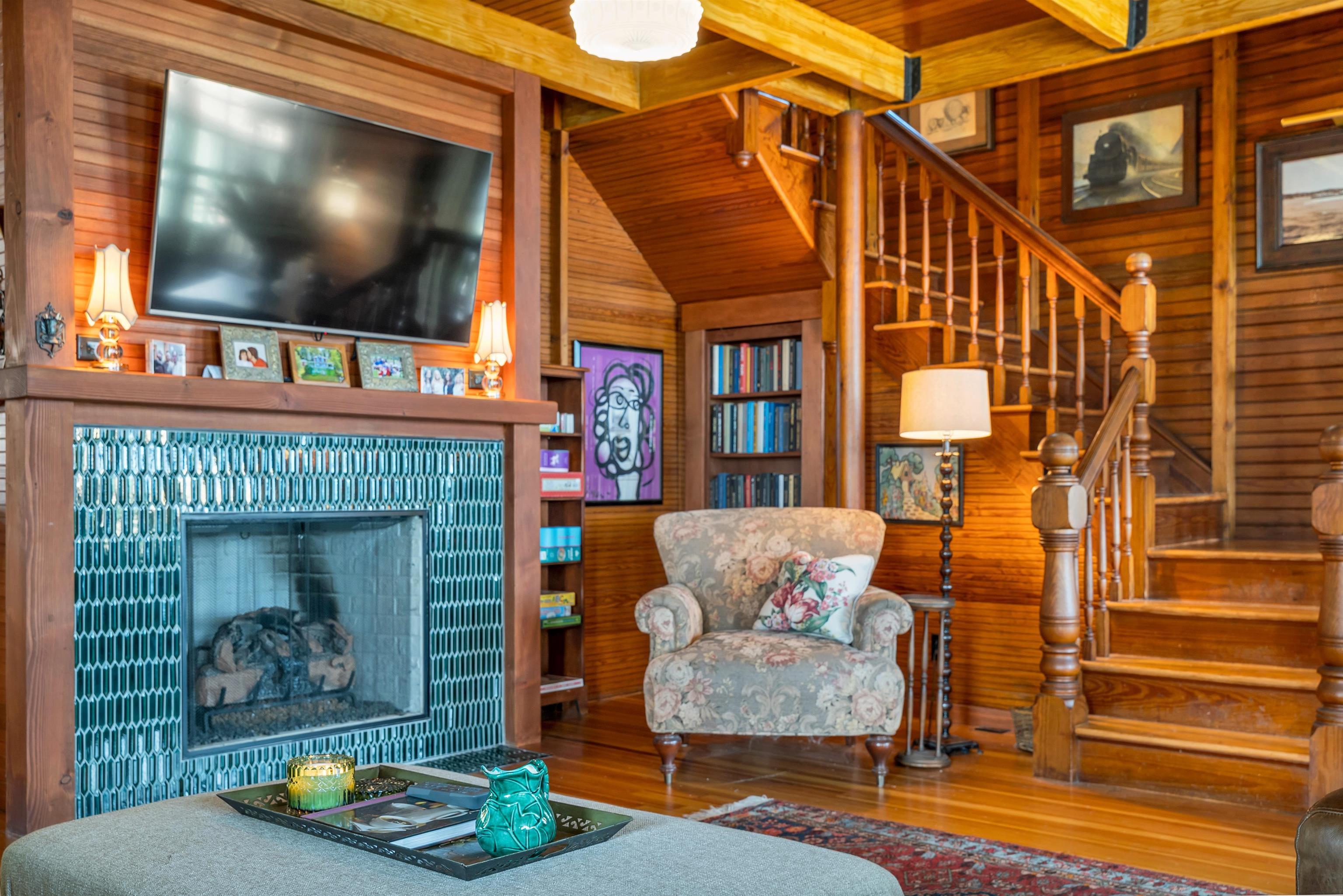 main property photo 25