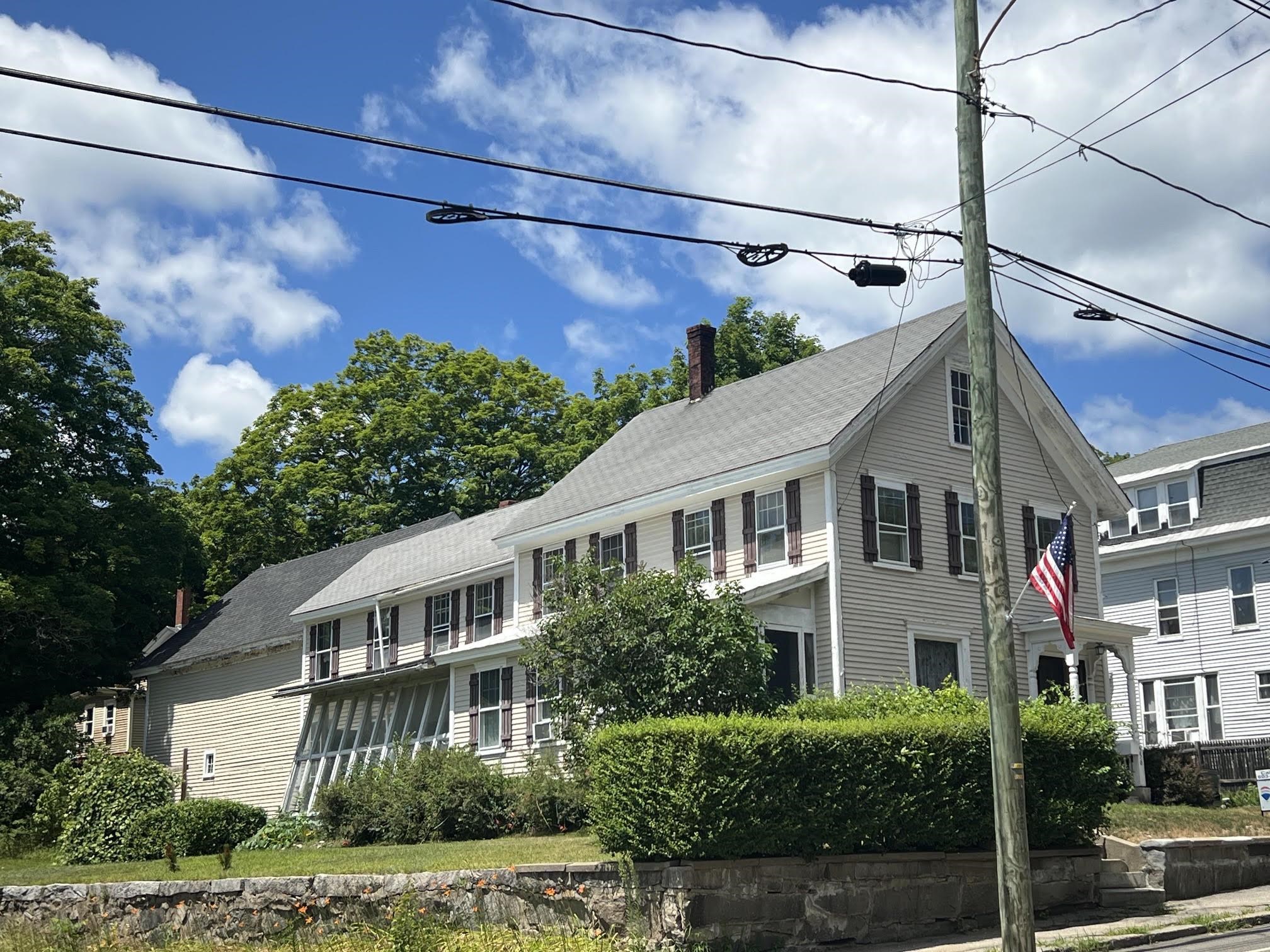 main property photo 2