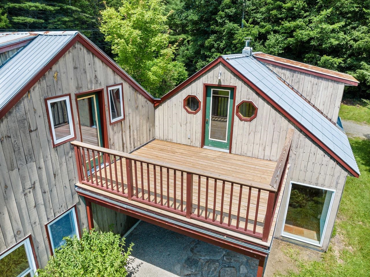 main property photo 37