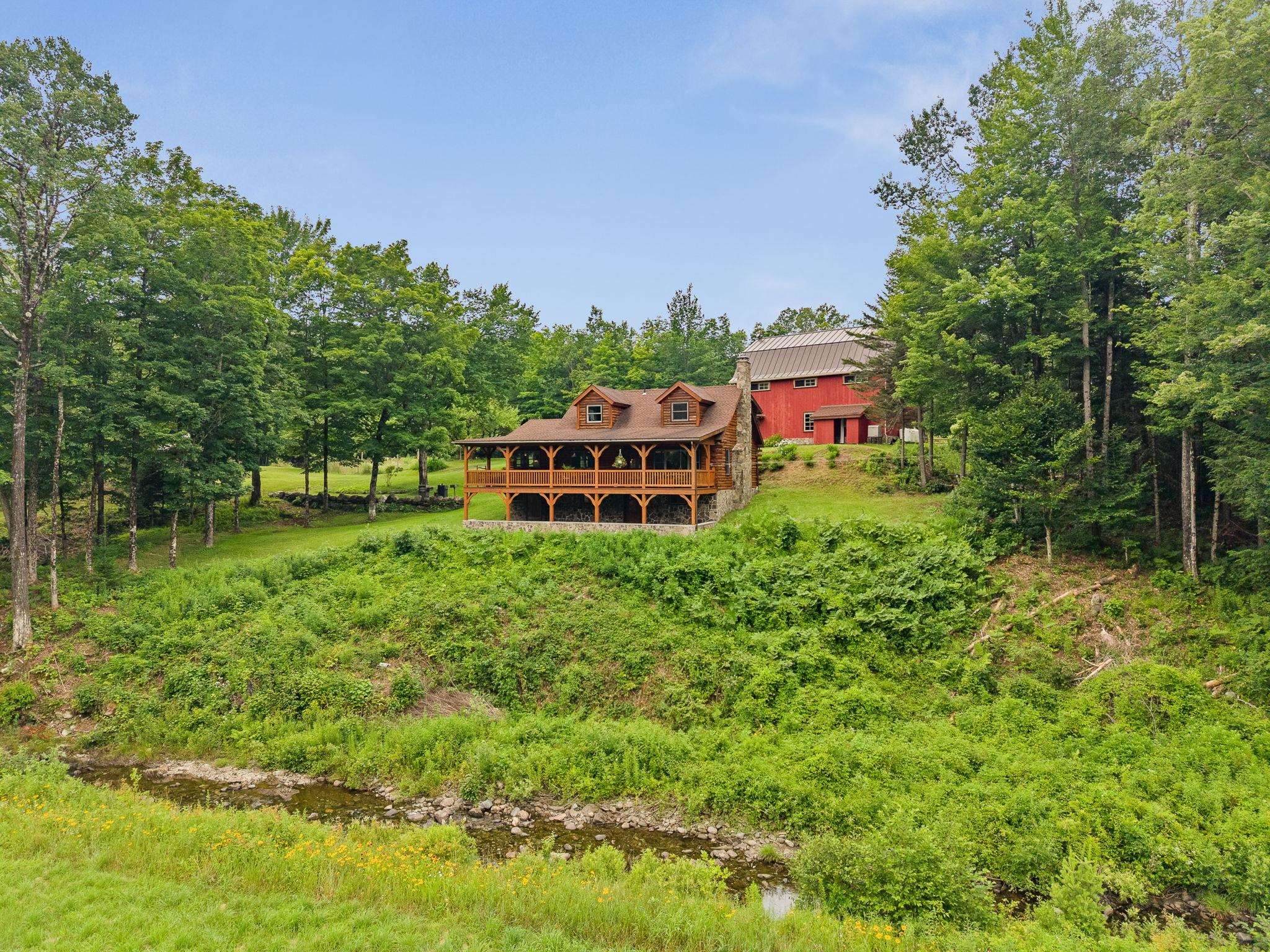 main property photo 2