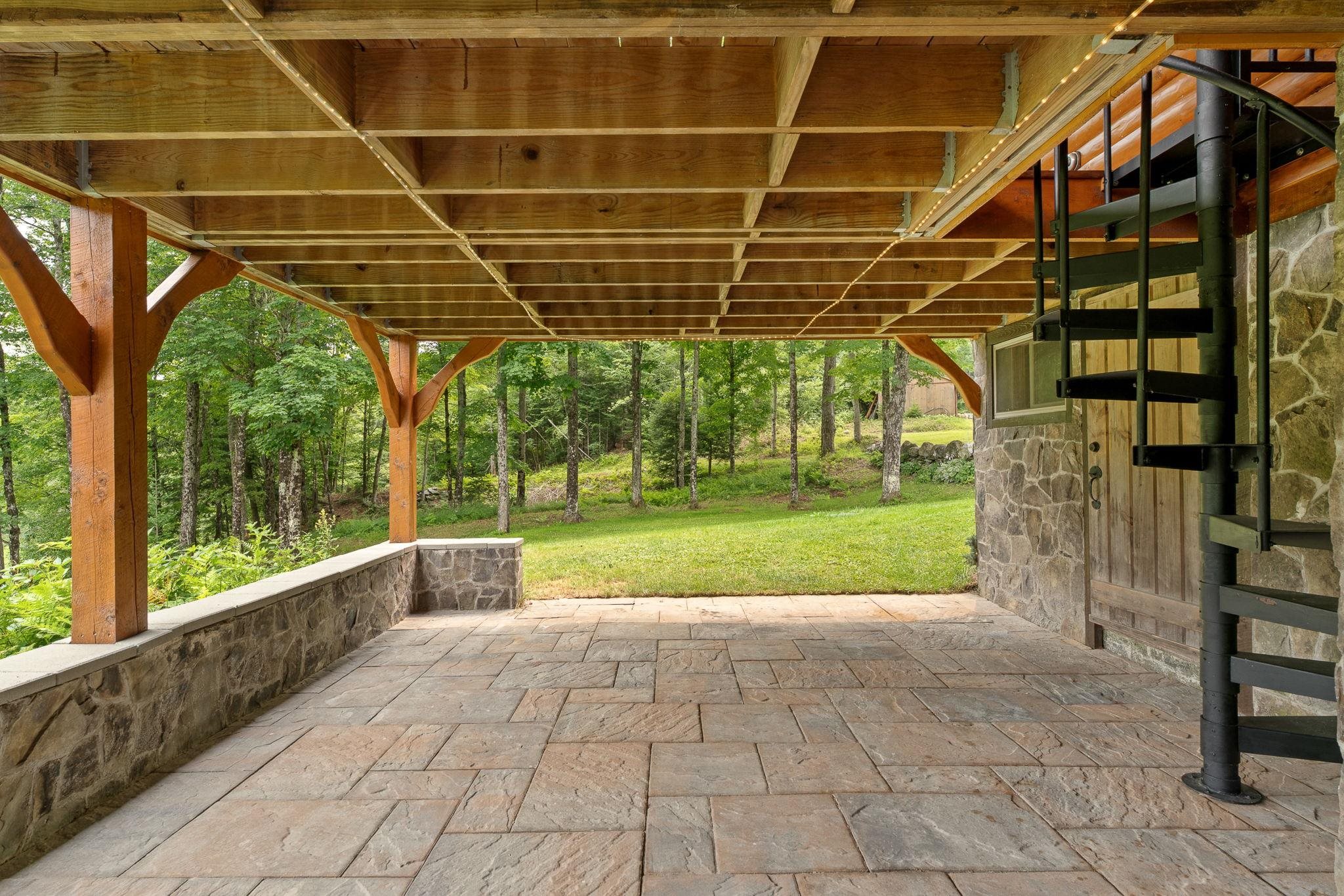main property photo 48