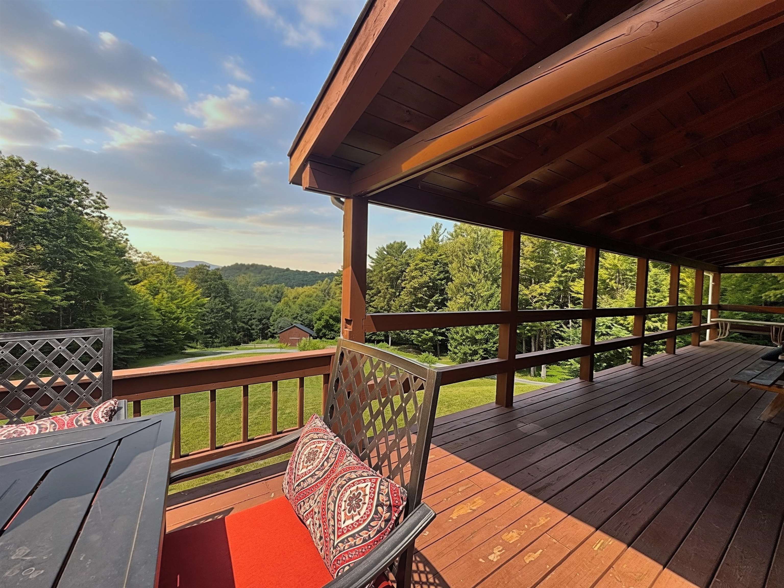 main property photo 8