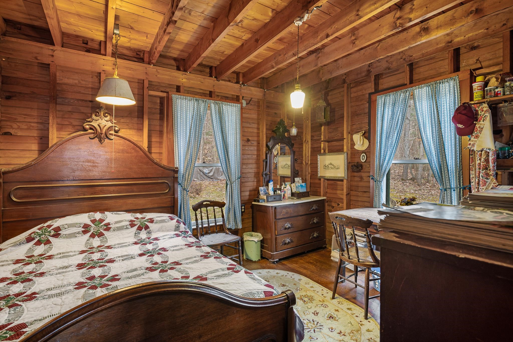 main property photo 28