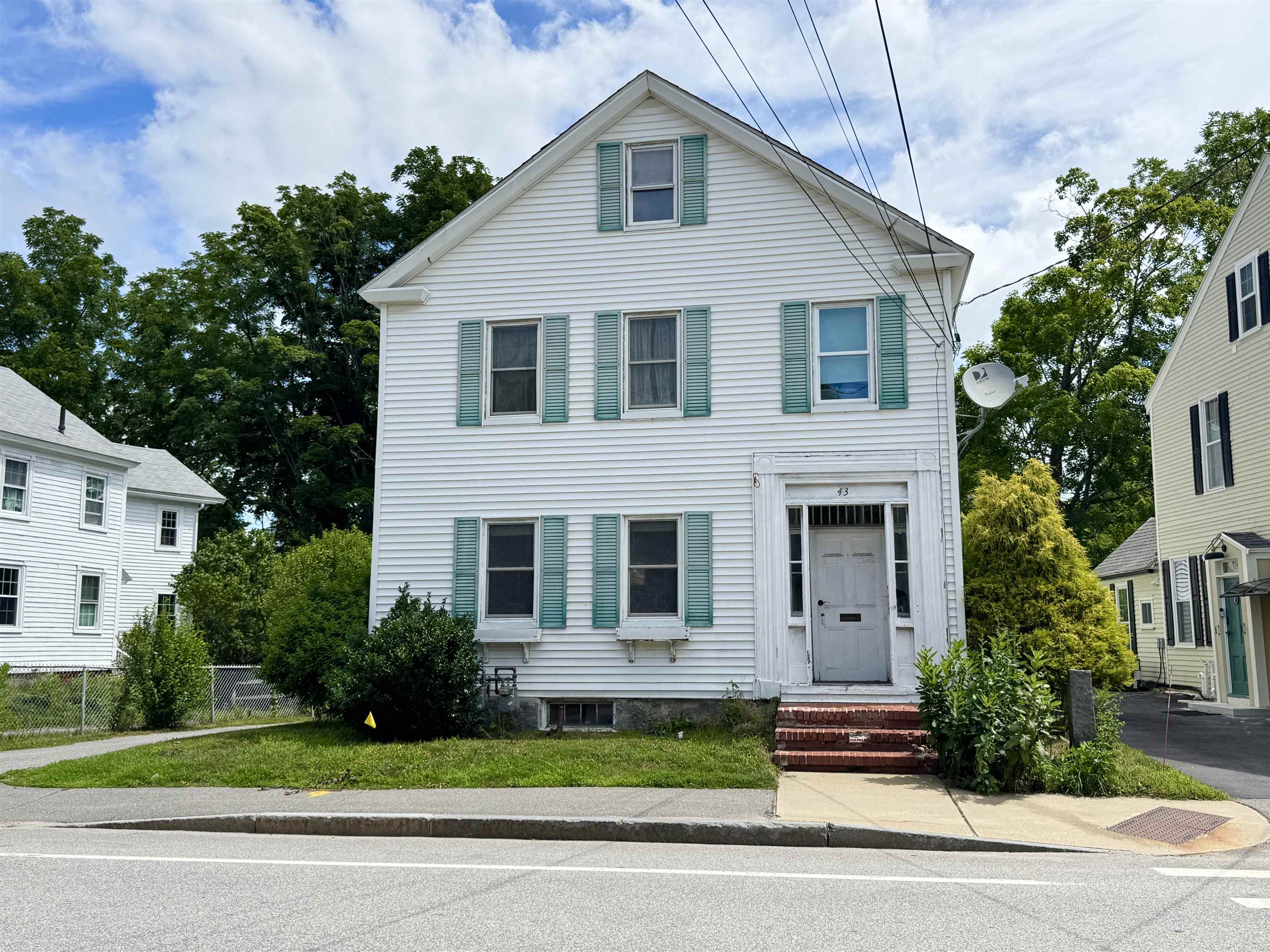 main property photo 16