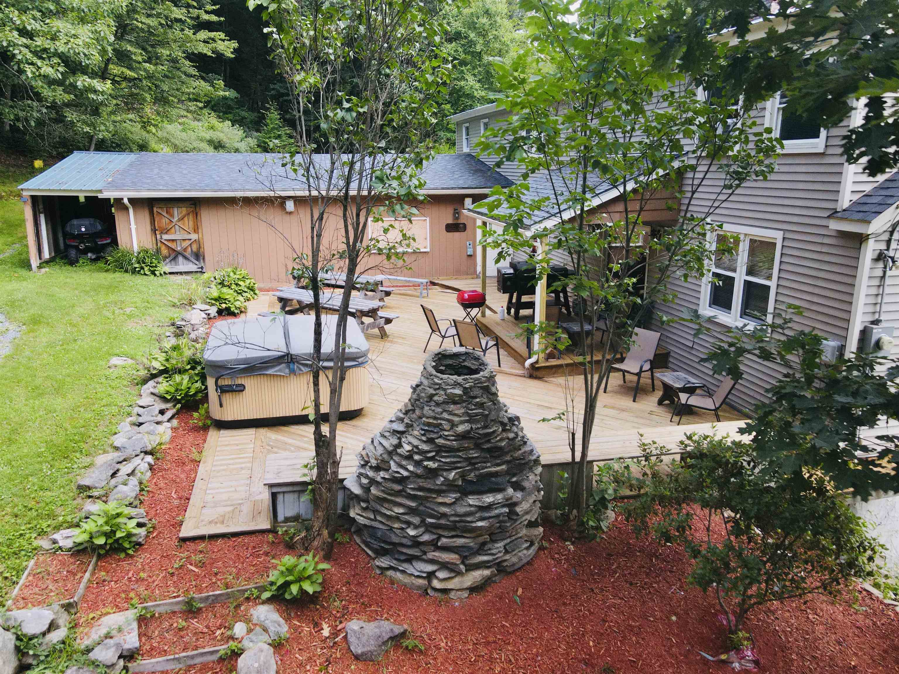 main property photo 40