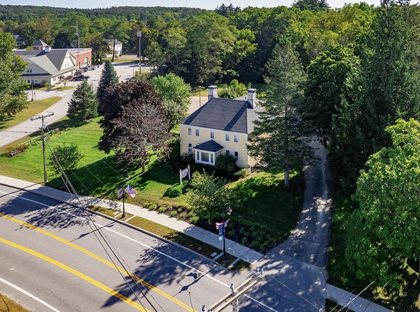 main property photo 3