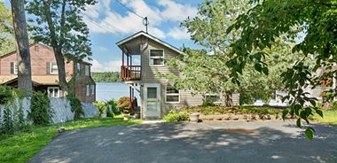 image of property with 2 Bed | 2 Bath | 1,032 Sqft