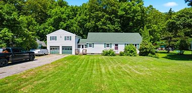 image of property with 2 Bed | 1 Bath | 1,104 Sqft
