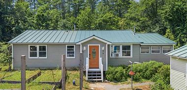 image of property with 4 Bed | 2 Bath | 2,338 Sqft