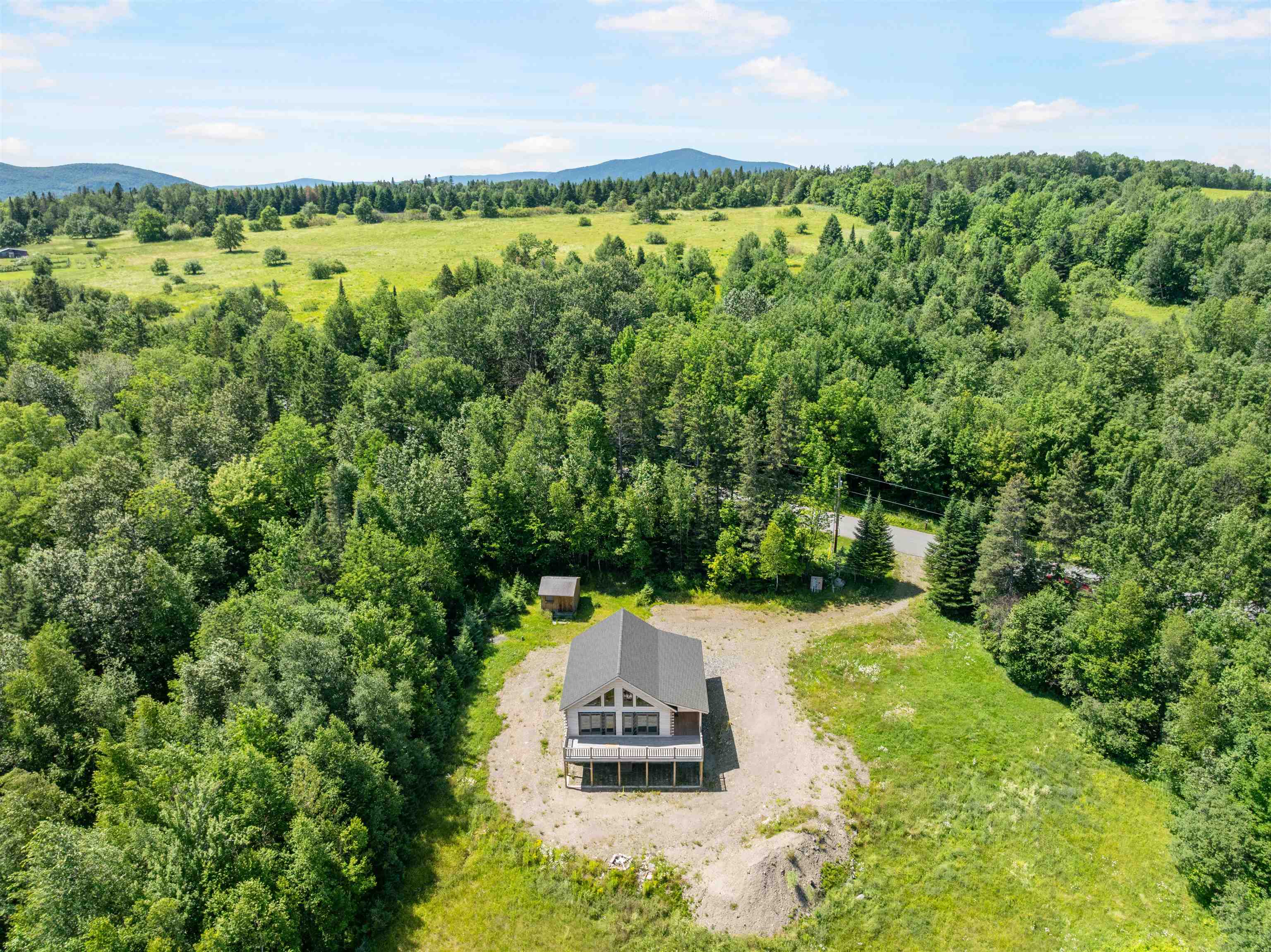 main property photo 50