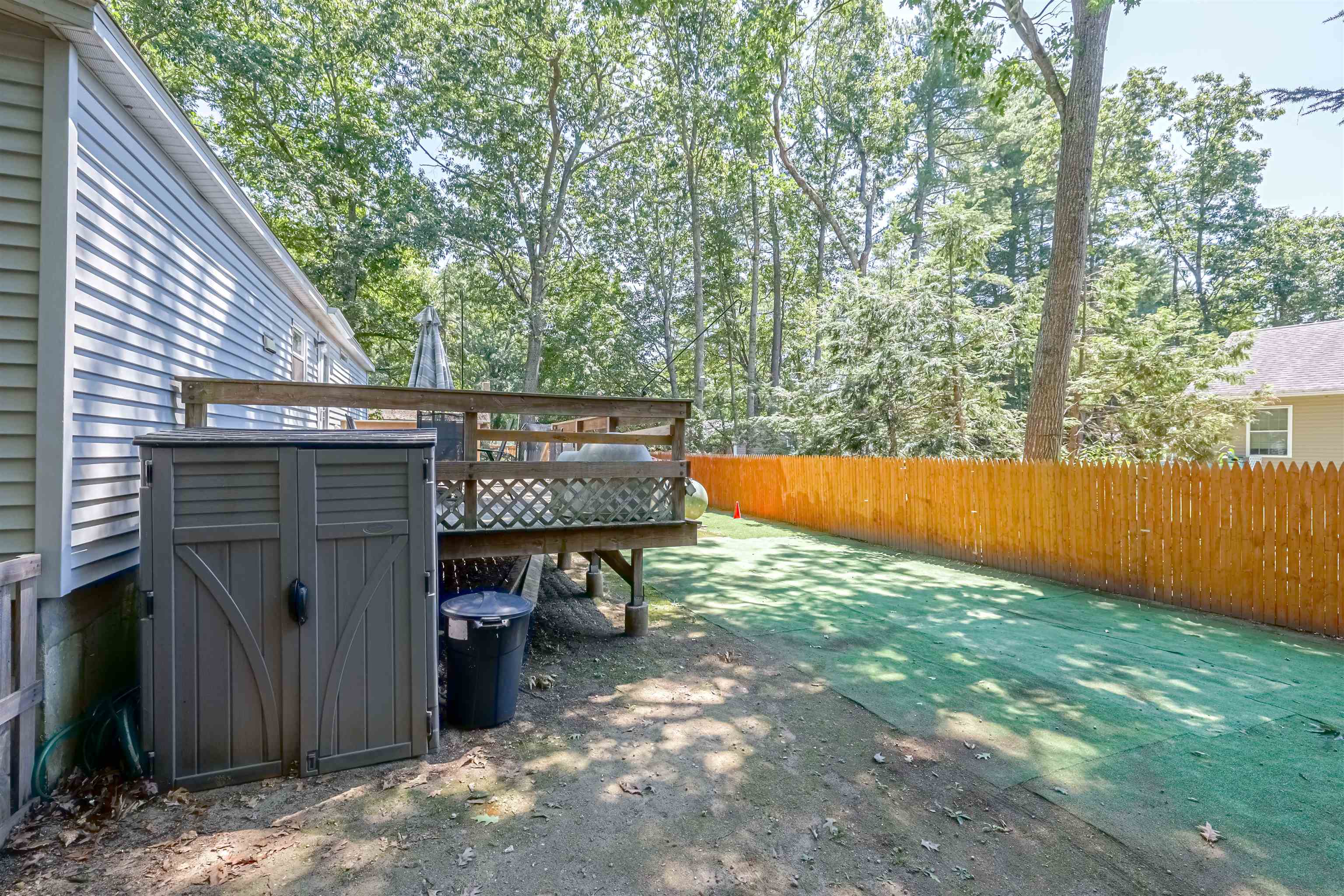 main property photo 24