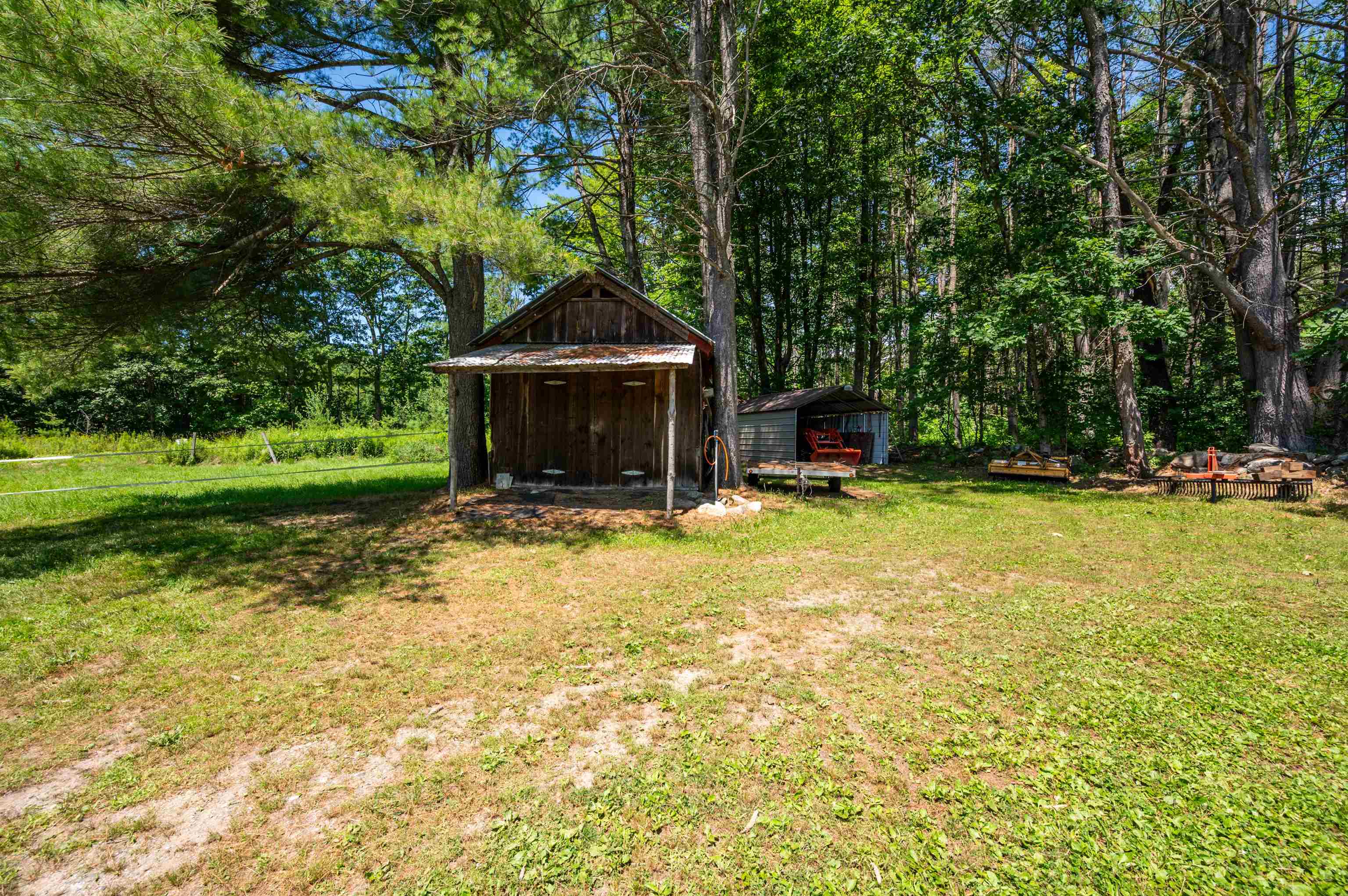 main property photo 42