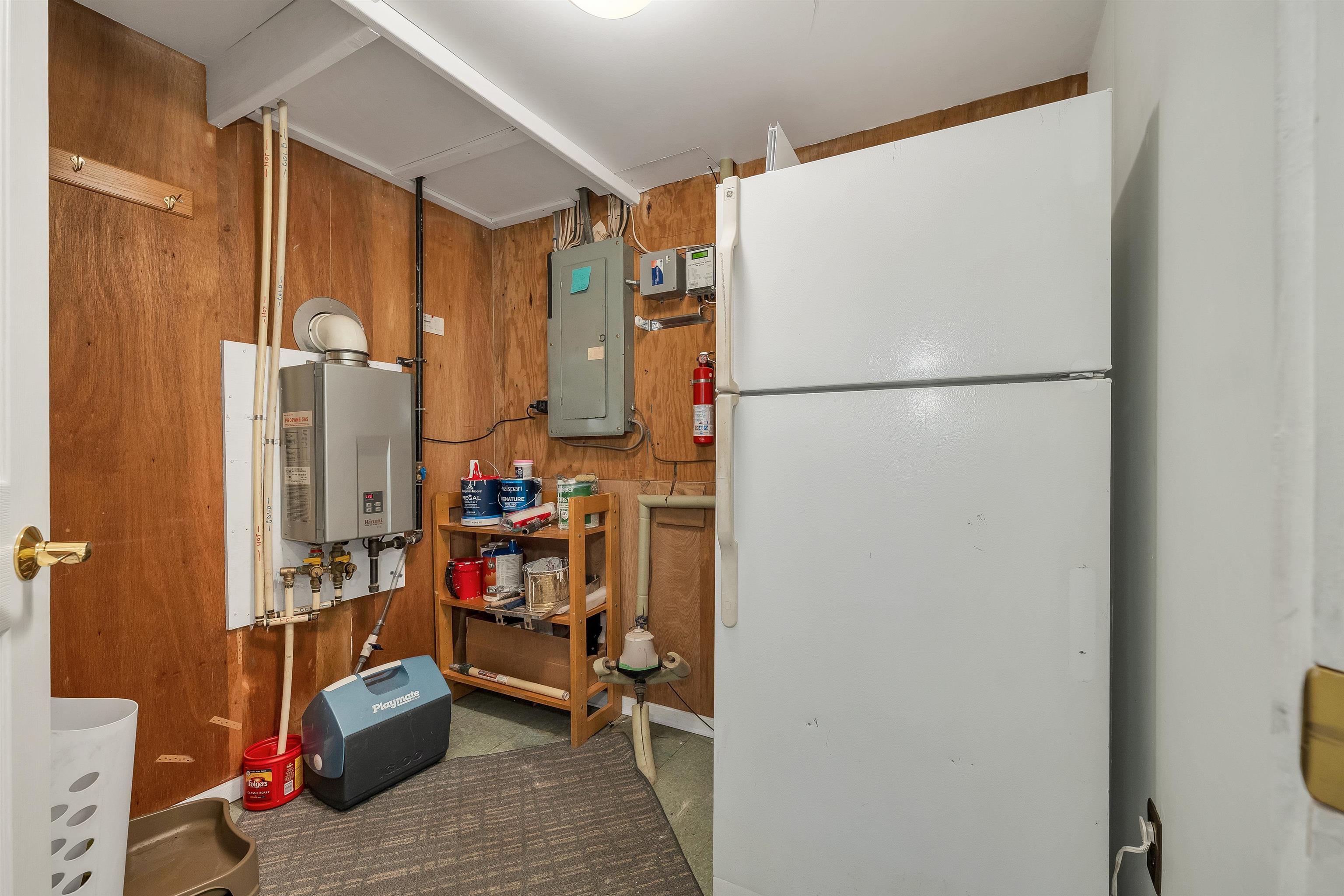 main property photo 34