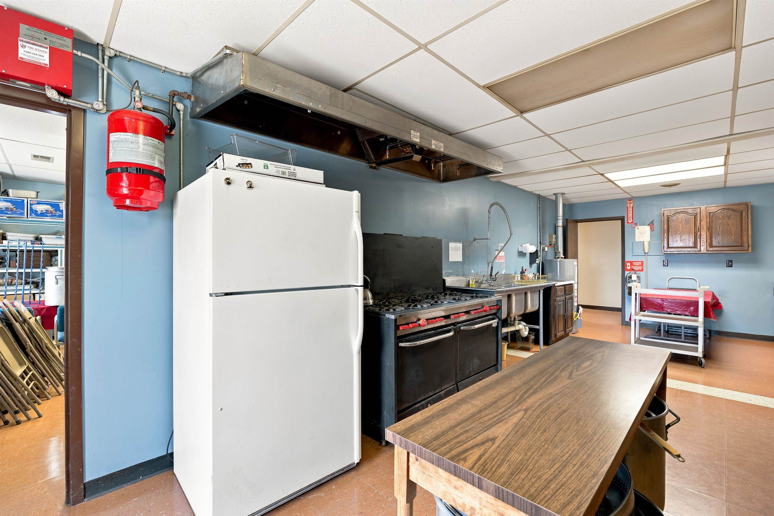 main property photo 49