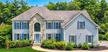 image of property with 4 Bed | 3 Bath | 4,232 Sqft