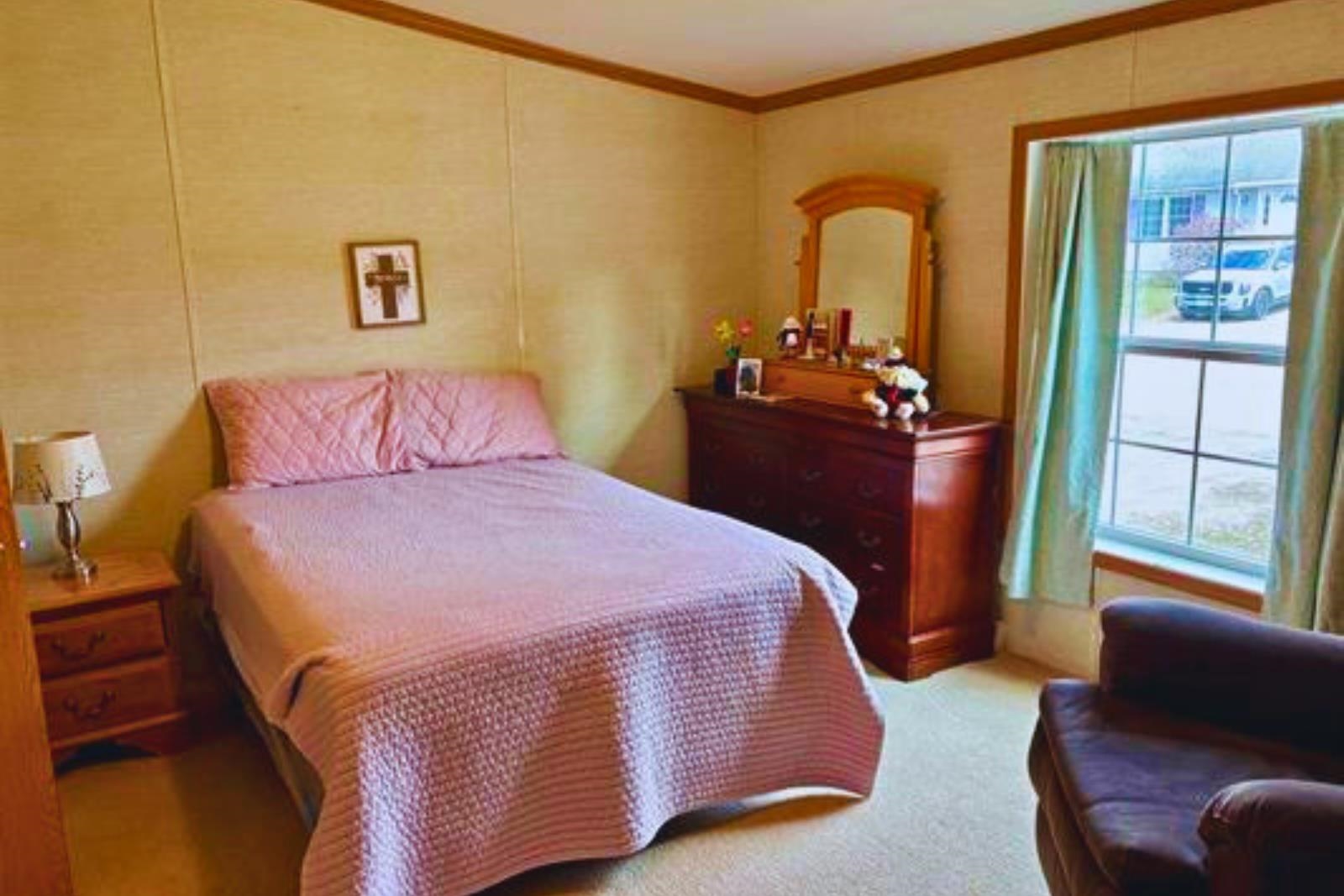 main property photo 12