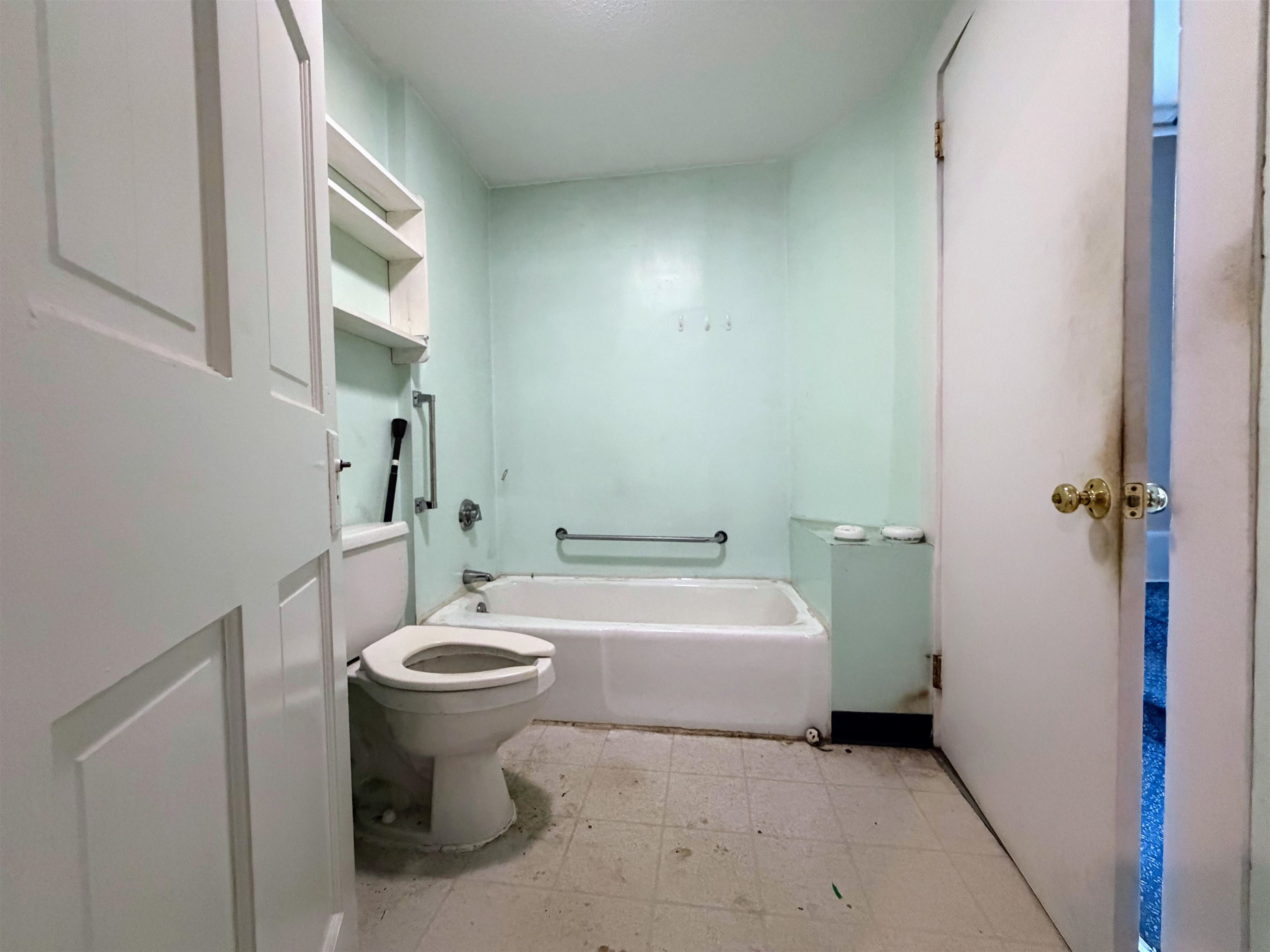main property photo 29