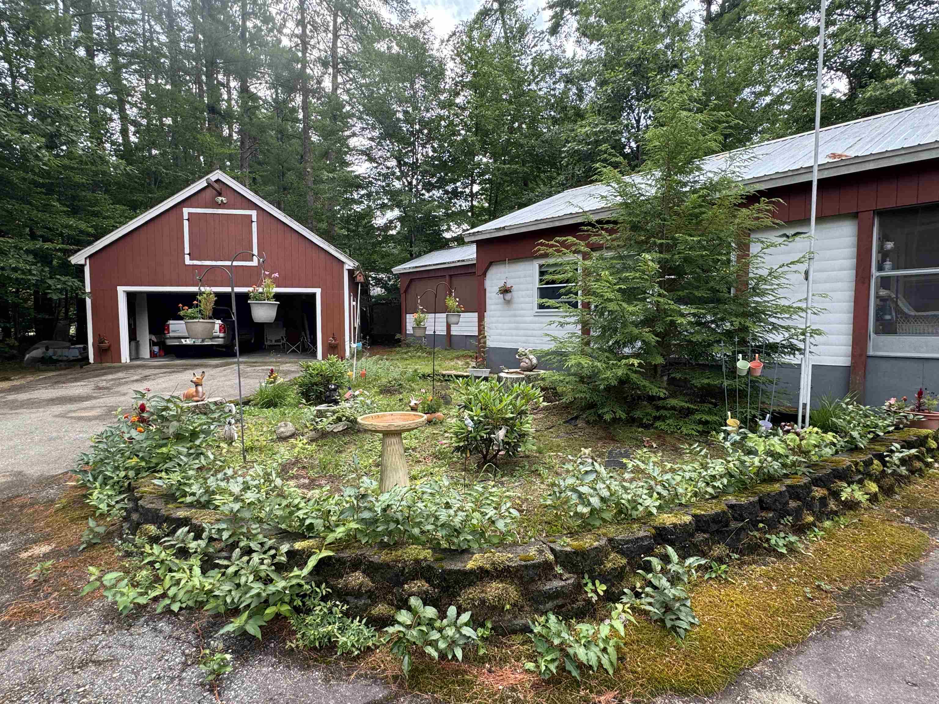 main property photo 59