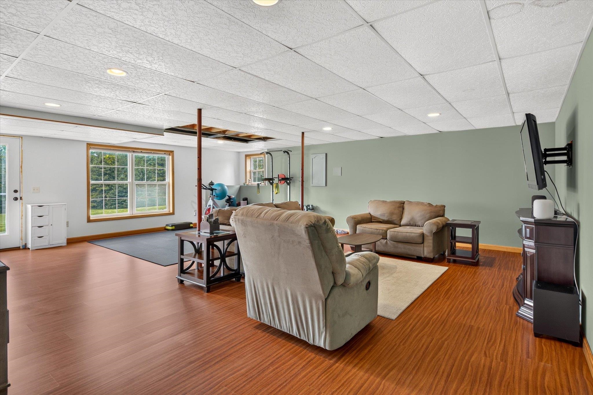 main property photo 36