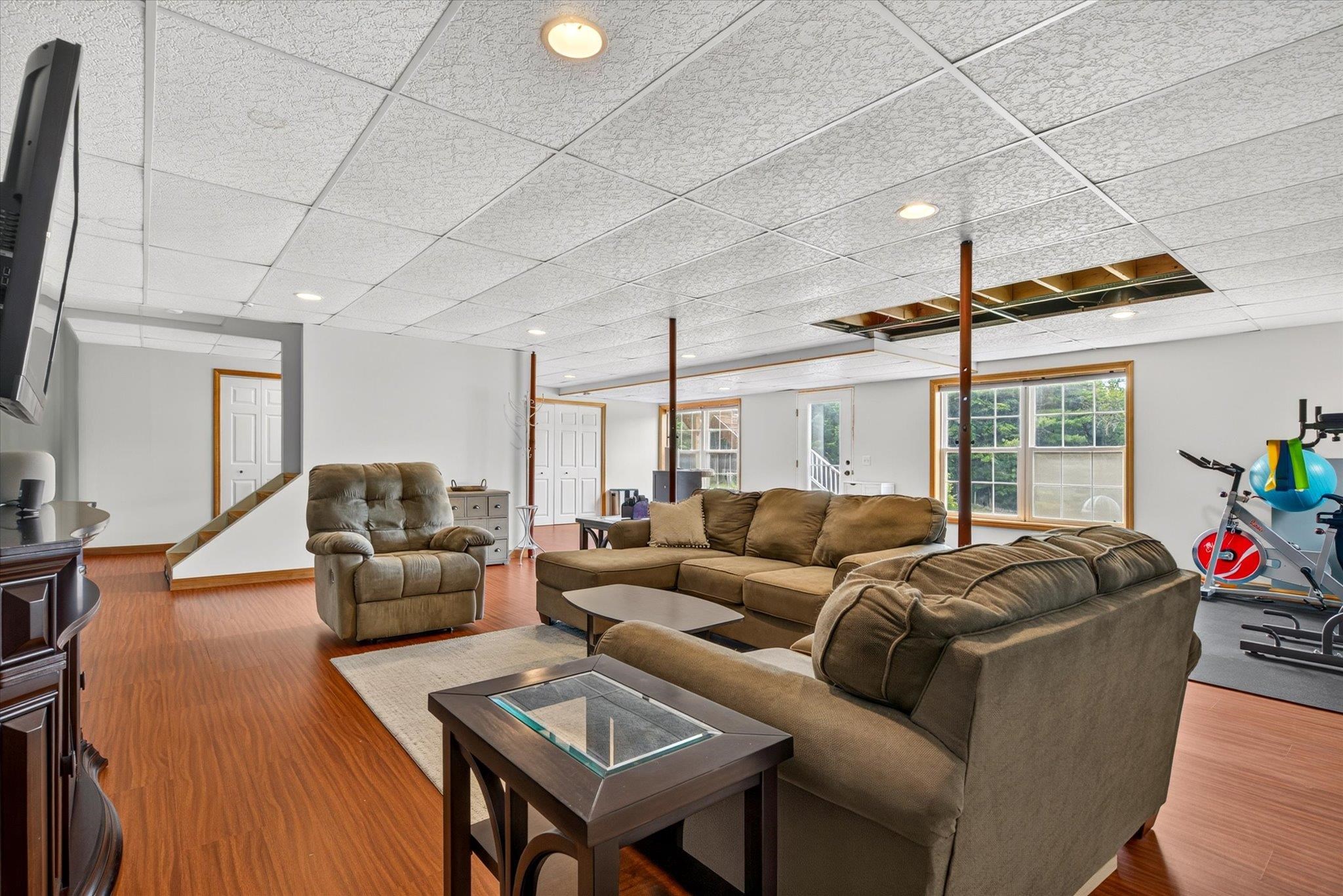 main property photo 38